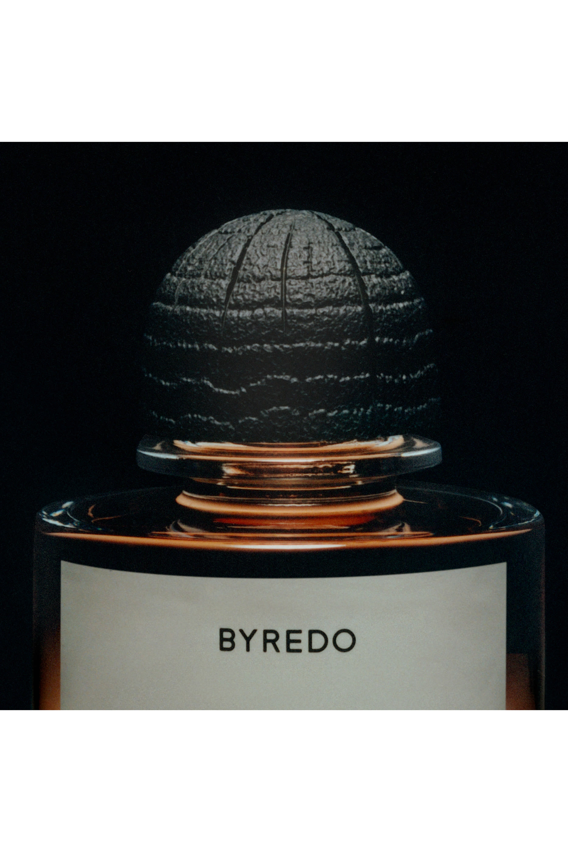 عطر موهافي غوست أبسولو