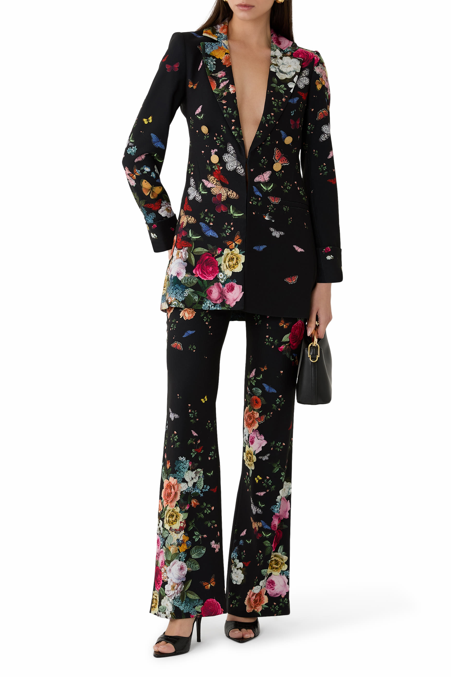 بنطال تيني بحافة واسعة