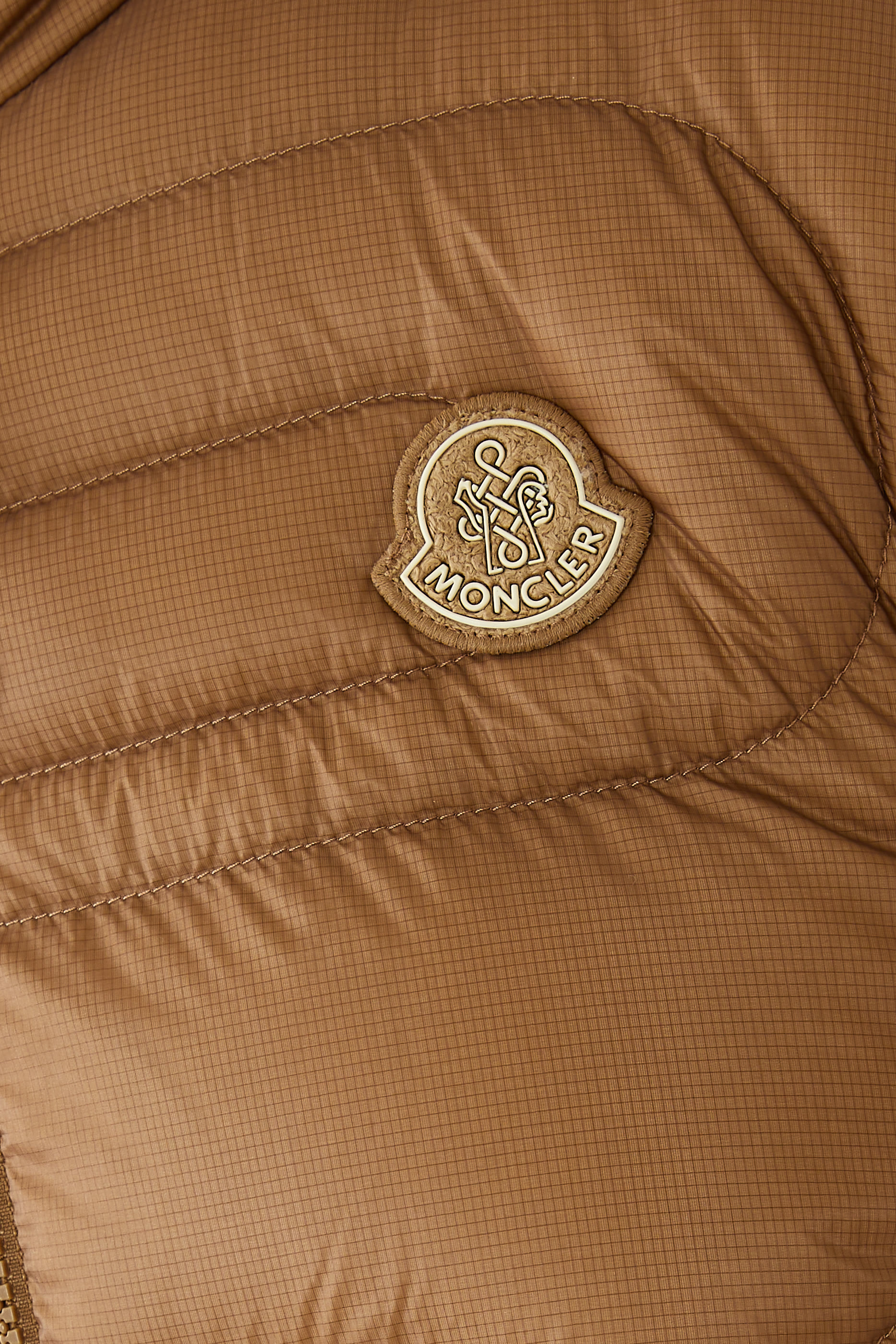 فيست شيهو جلد مبطن بنقشة ثعبان