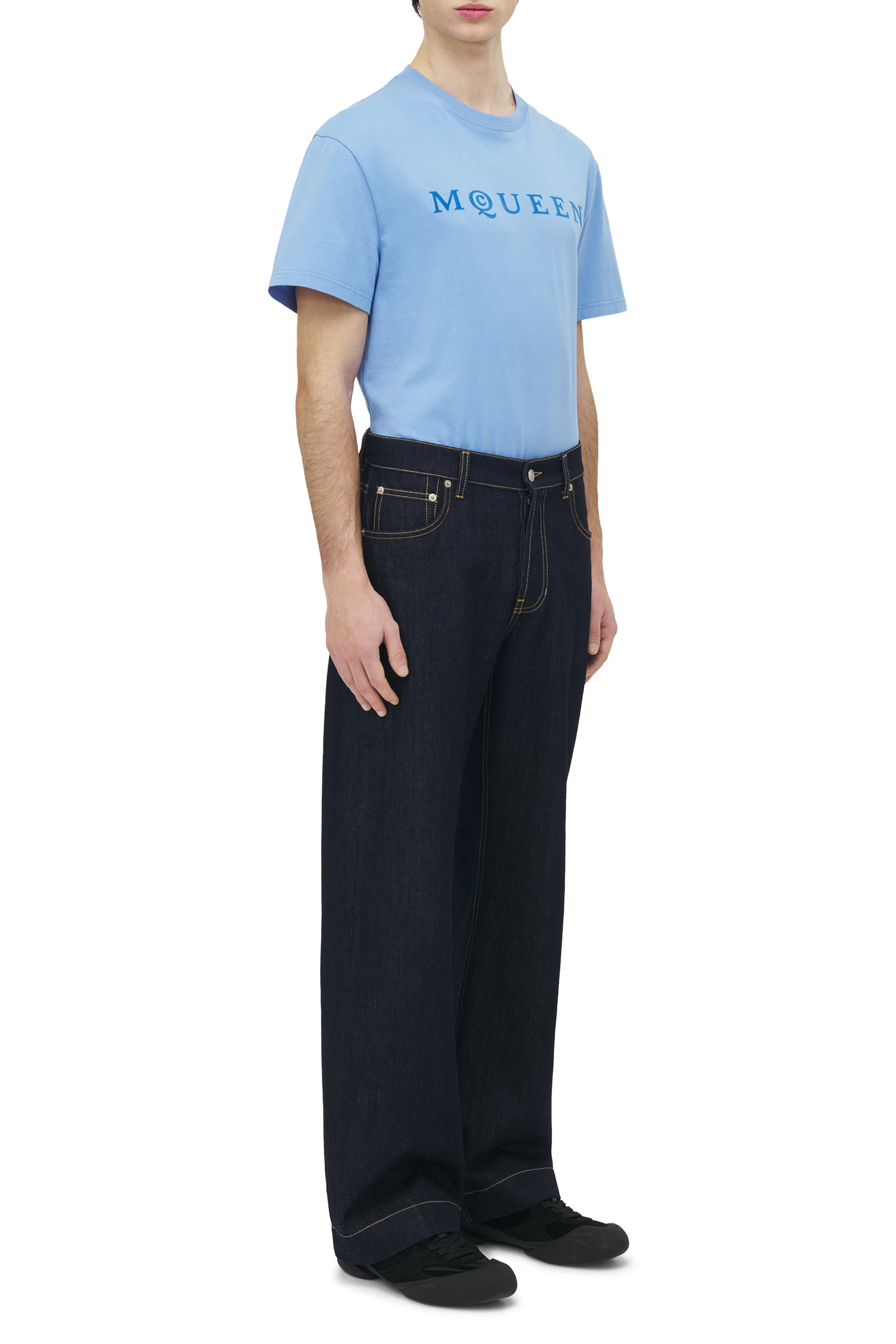 بنطال جينز بقصة ساق واسعة دنيم