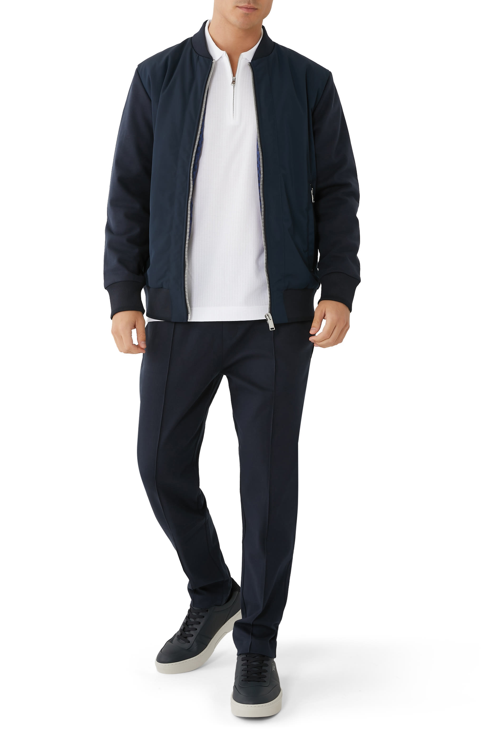 قميص بولو بقصة ضيقة بياقة بسحاب