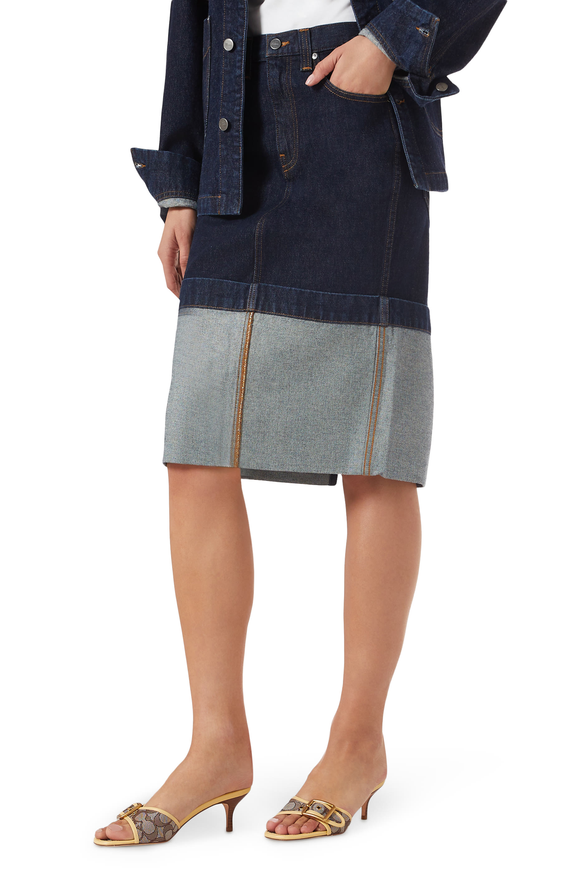 صندل سيغنتشر مارغوت جاكار 57