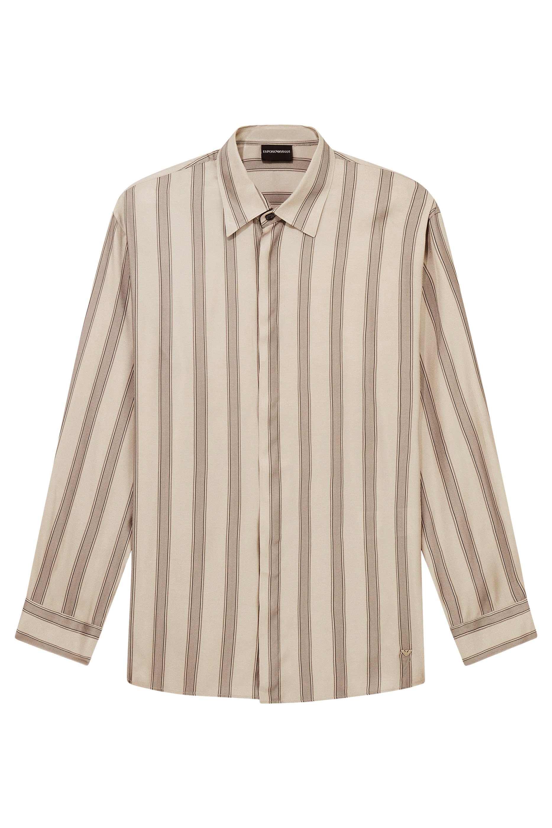 قميص بنقشة نباتية