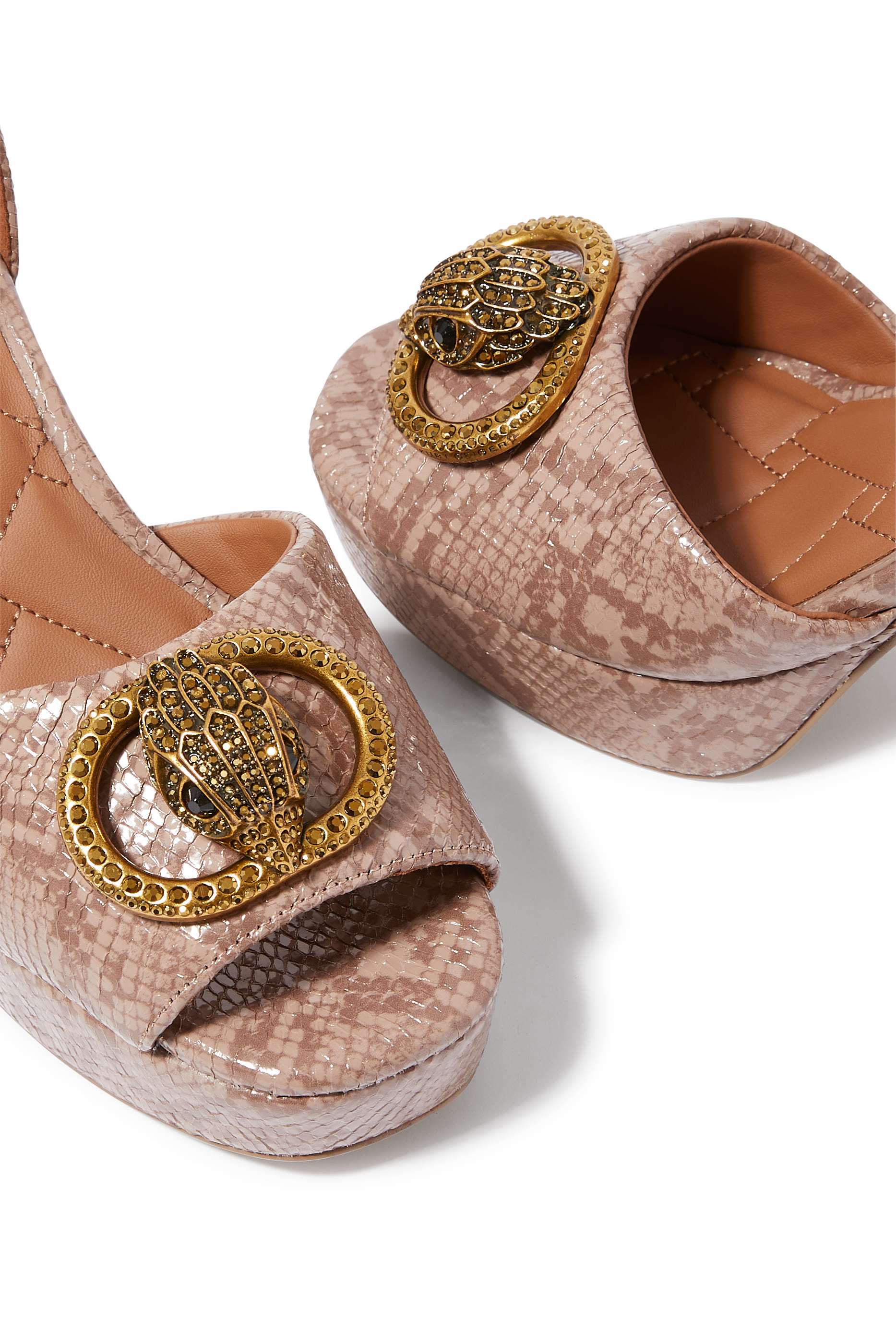 صندل تشيلسي 110 بنعل سميك