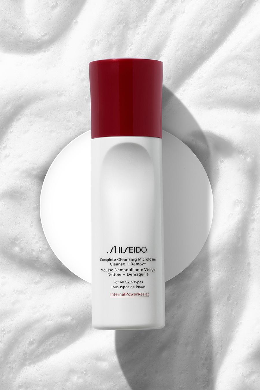 منظف رغوي دقيق للتنظيف الكامل