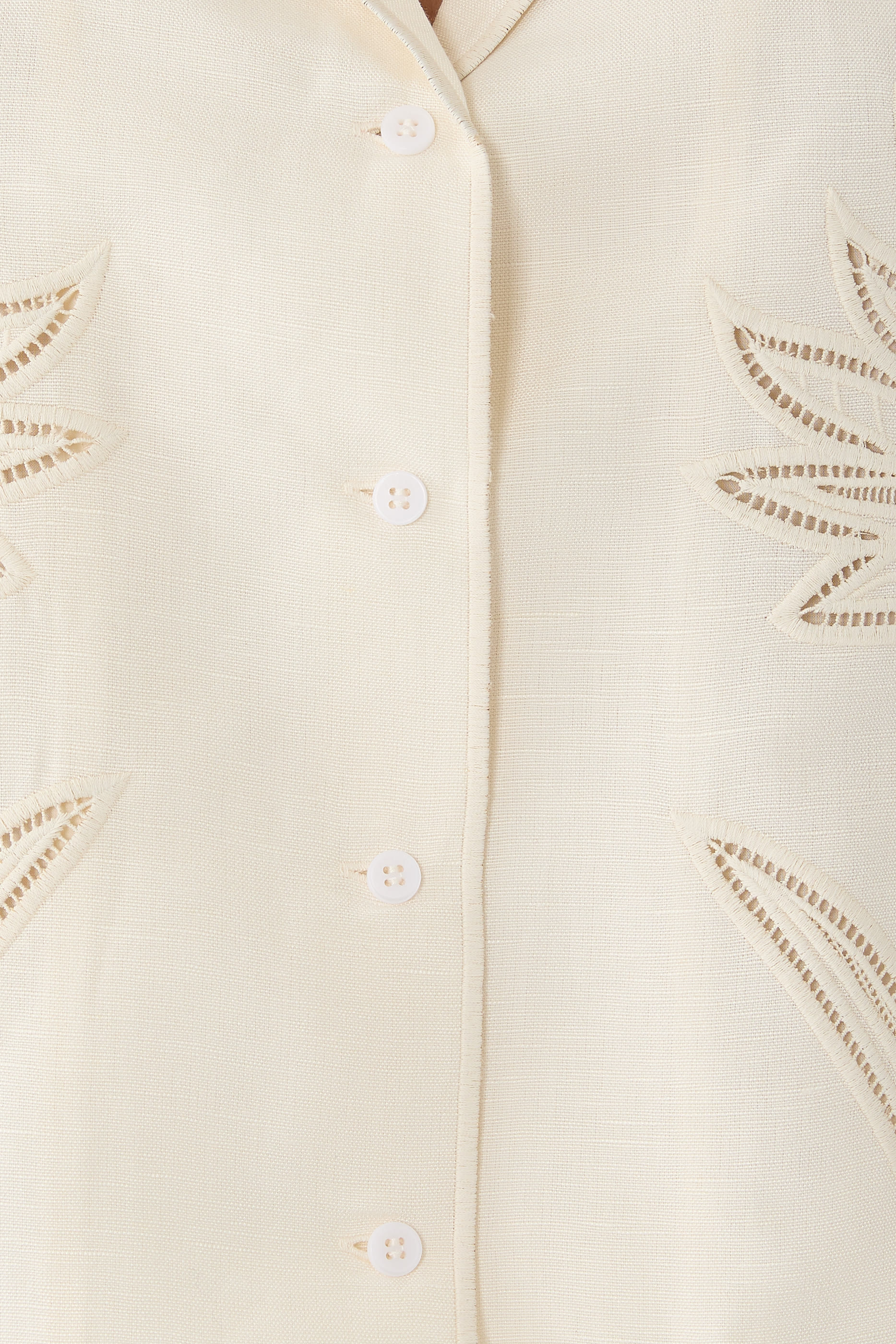 قميص لويزا بياقة مطوية وتطريزات