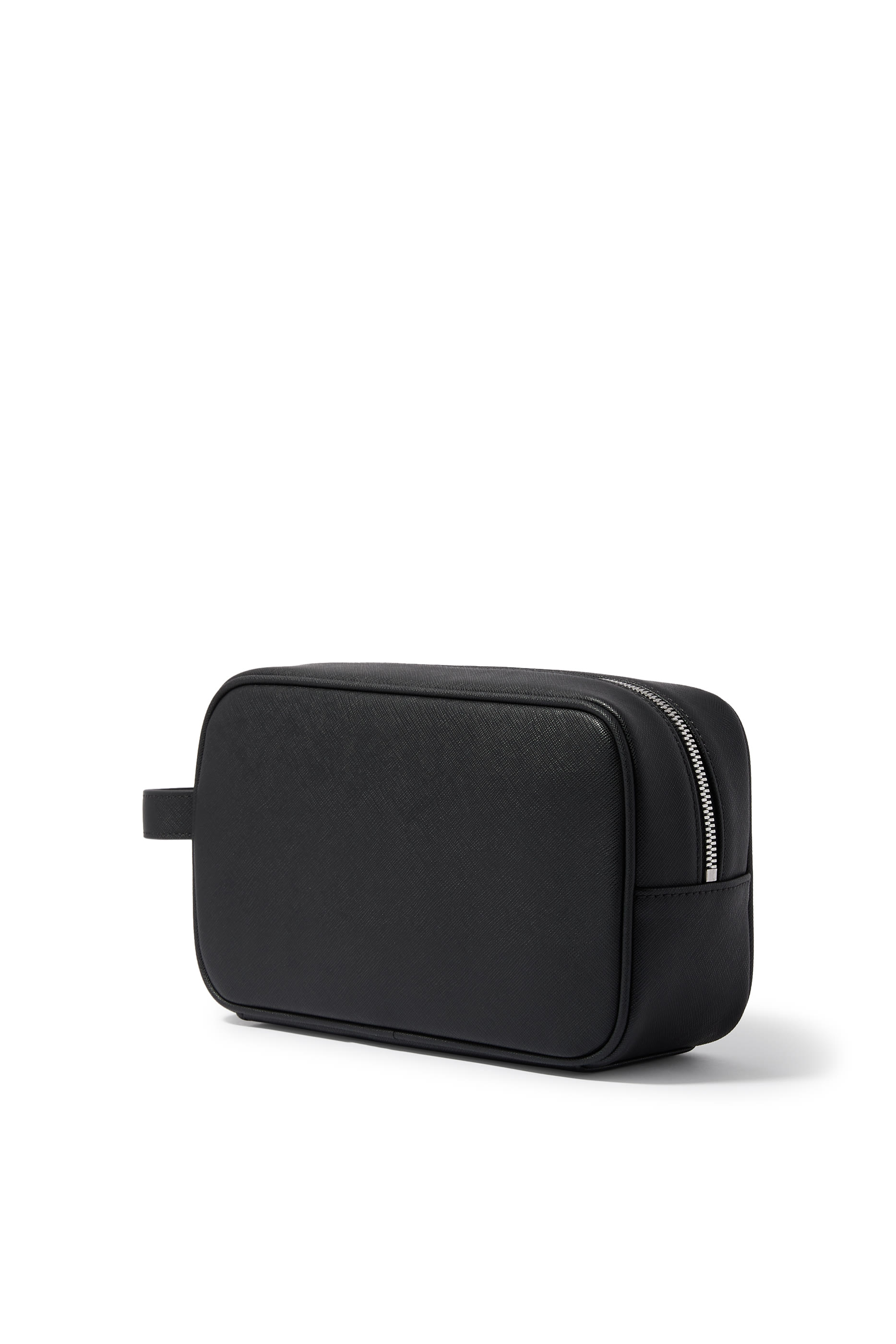 حقيبة مستحضرات عناية شخصية بشعار الماركة للسفر