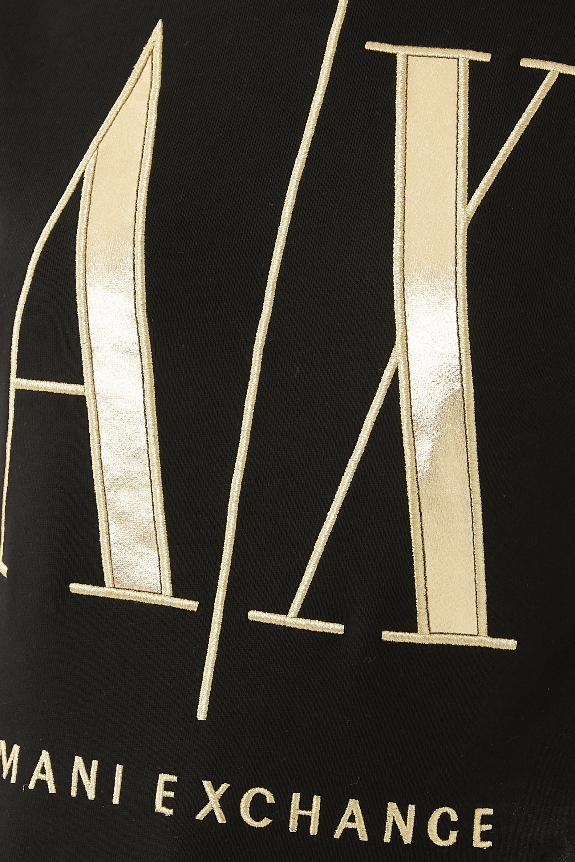 سويت شيرت بشعار الماركة