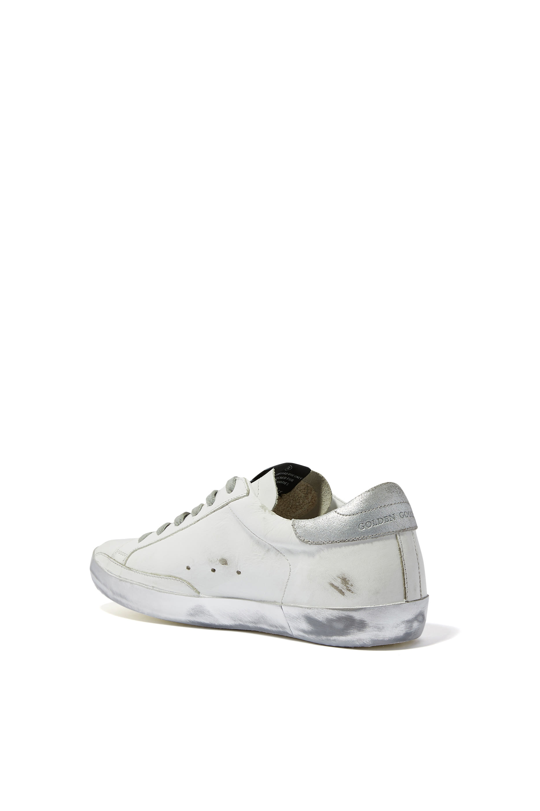 سنيكرز سوبر ستار فضي لامع