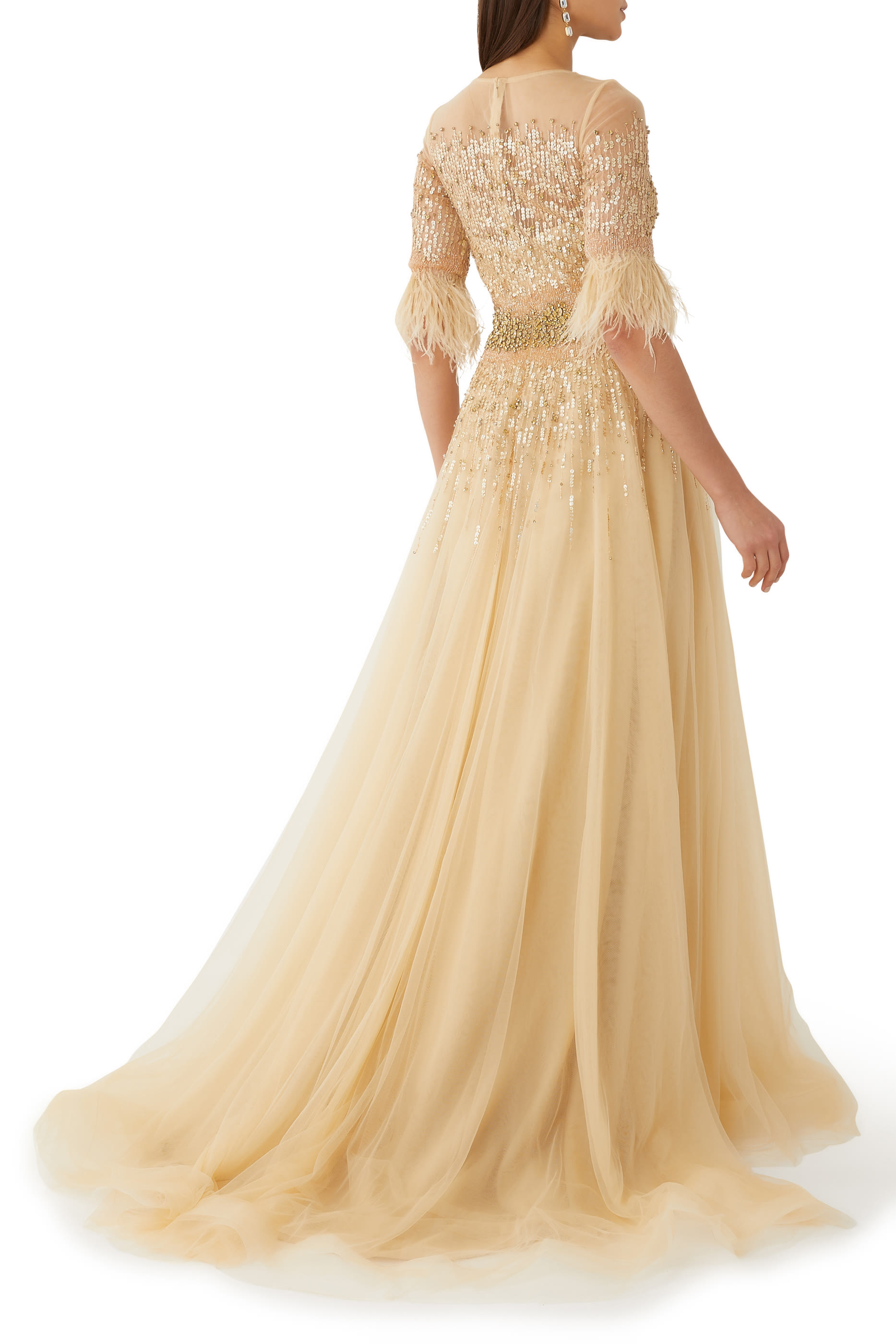 فستان سهرة تول مطرز بخرز