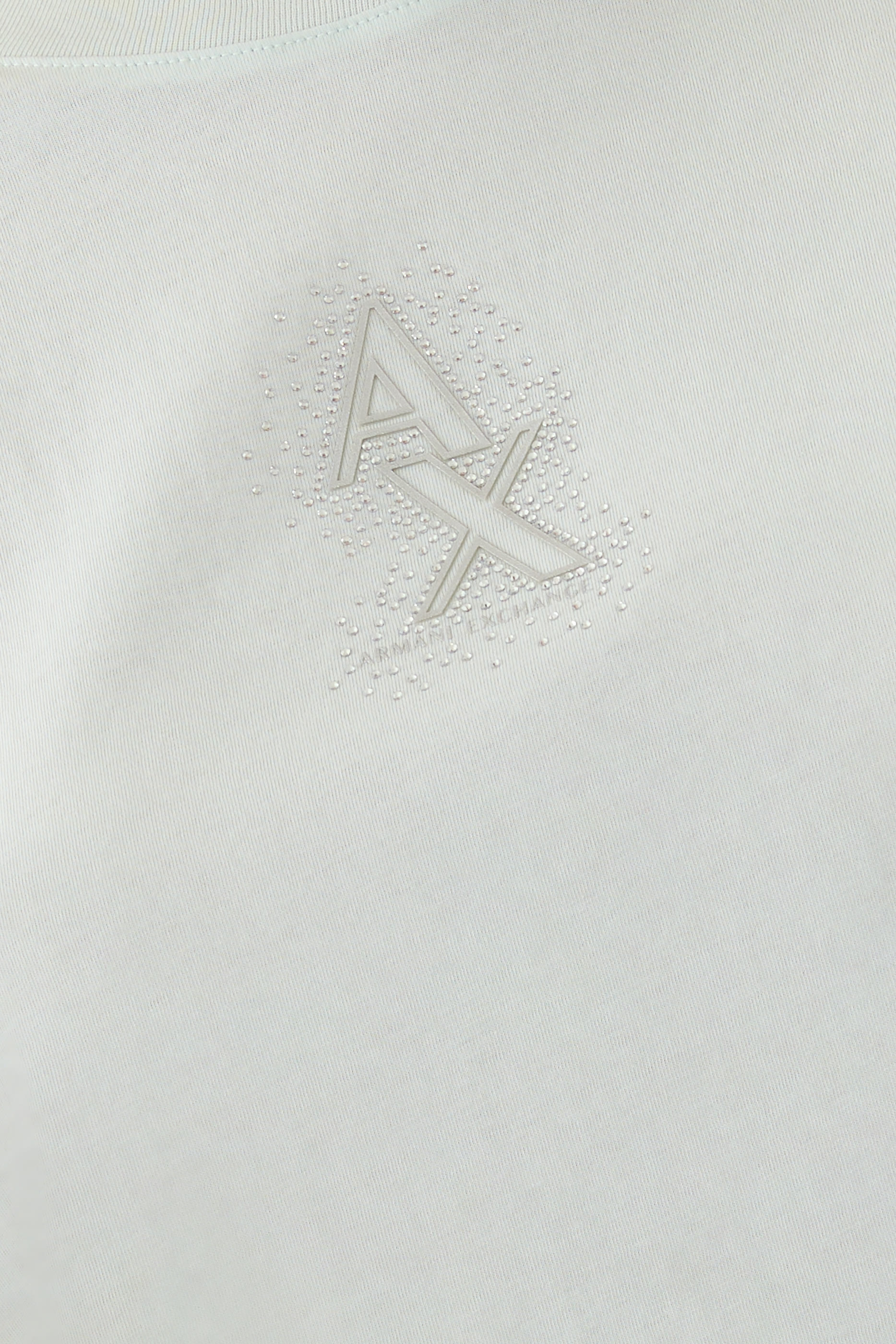 تيشيرت بشعار الماركة