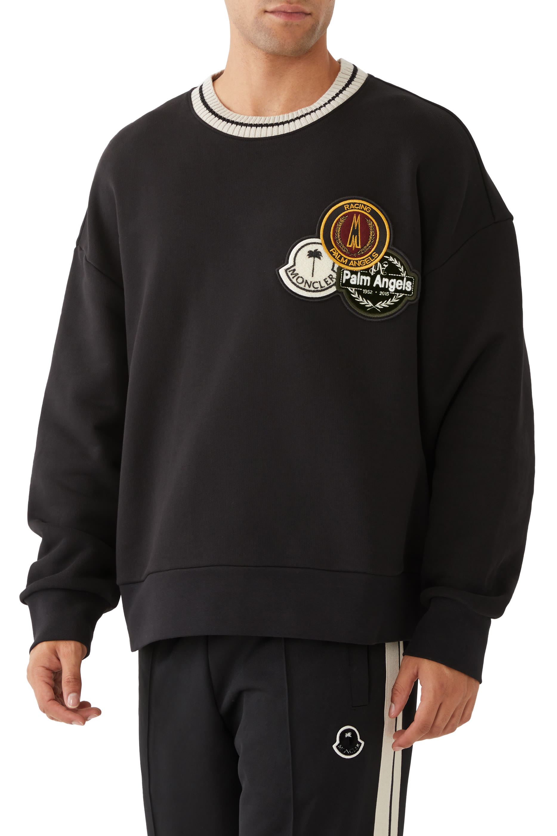 سويت شيرت برقع شعار الماركة