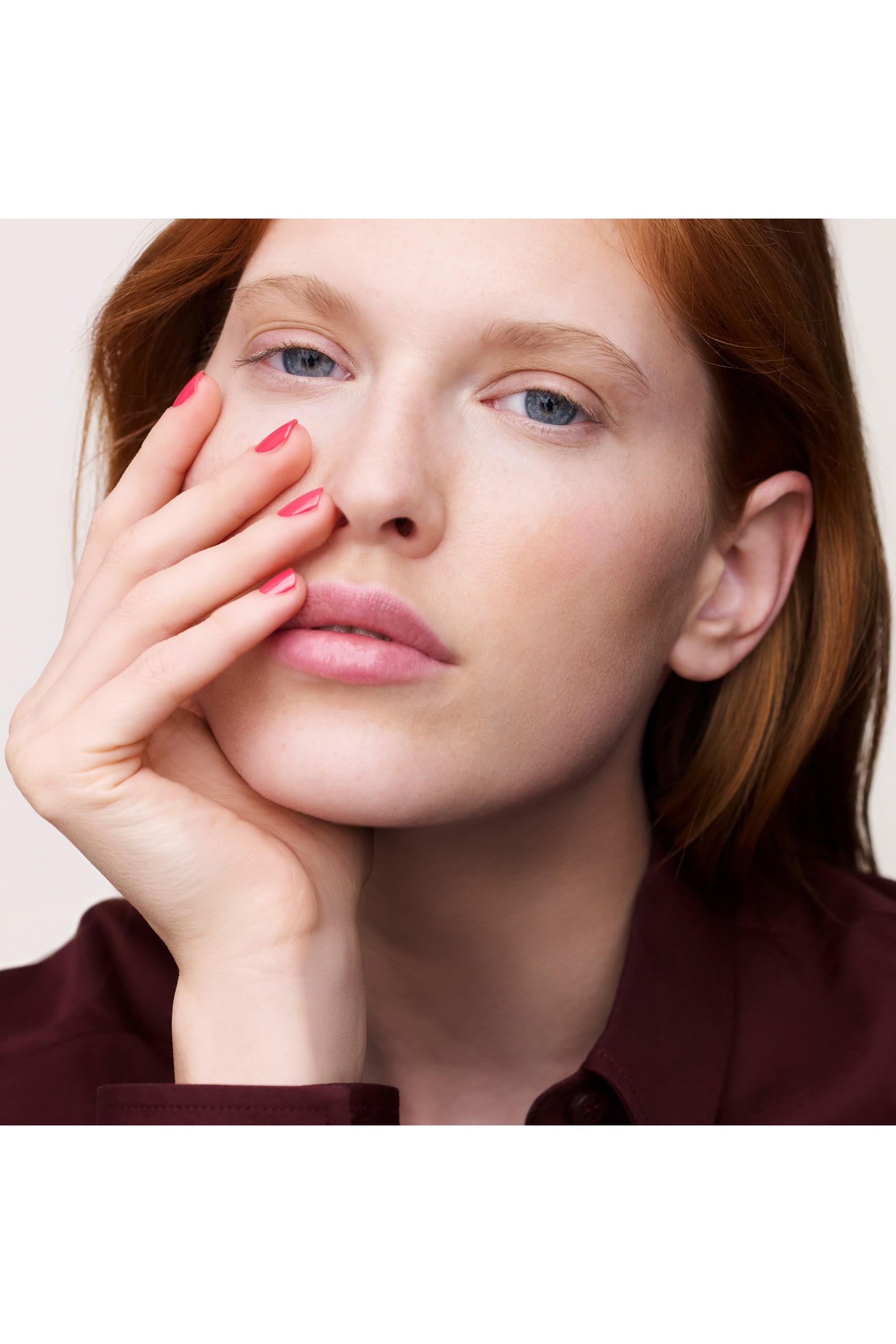 أيدي Herm&egrave;s, طلاء الأظافر,البنّي الرّمادي