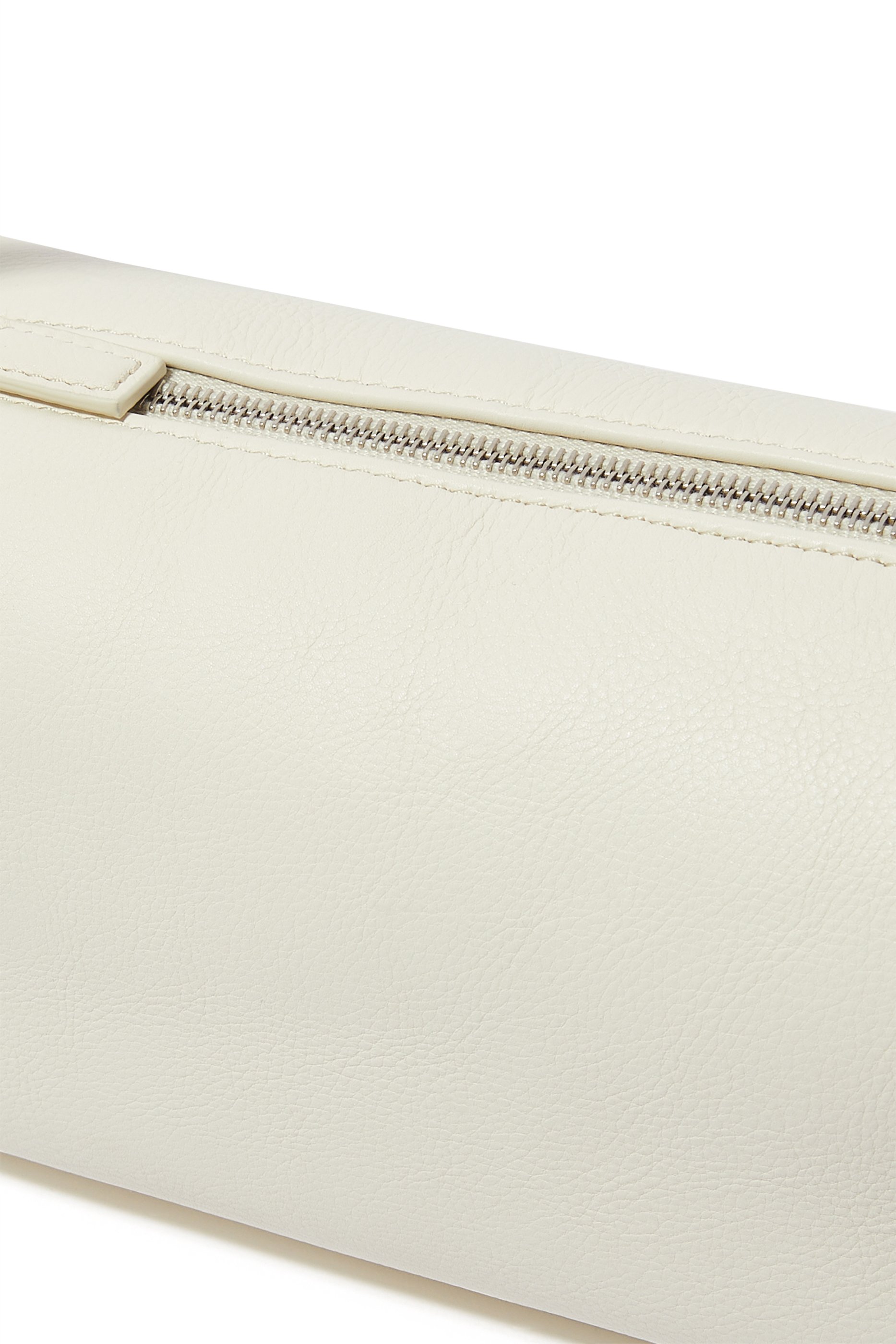 حقيبة كتف ناينتيز جلد