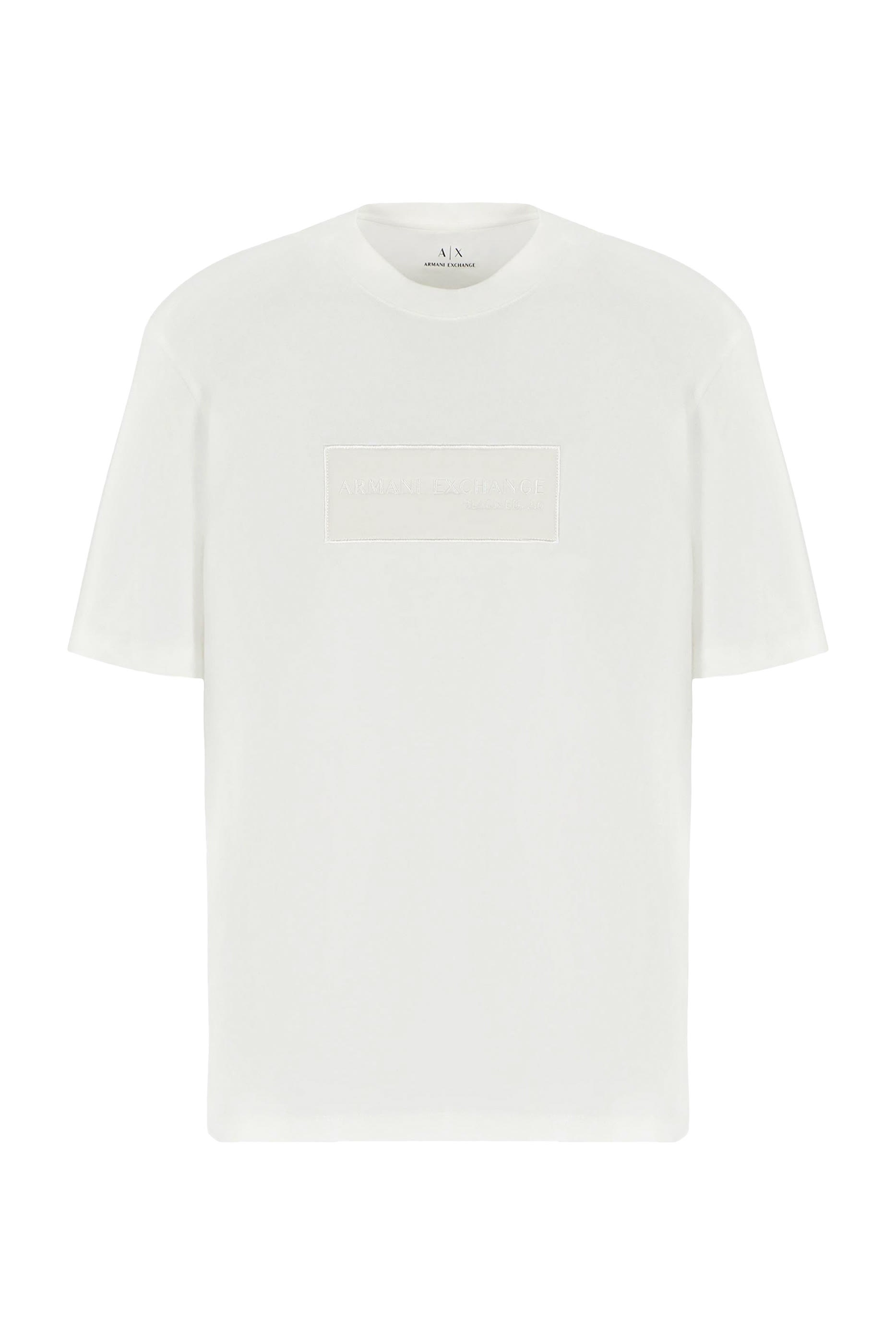 تيشيرت إصدار بلاك بياقة ضيقة