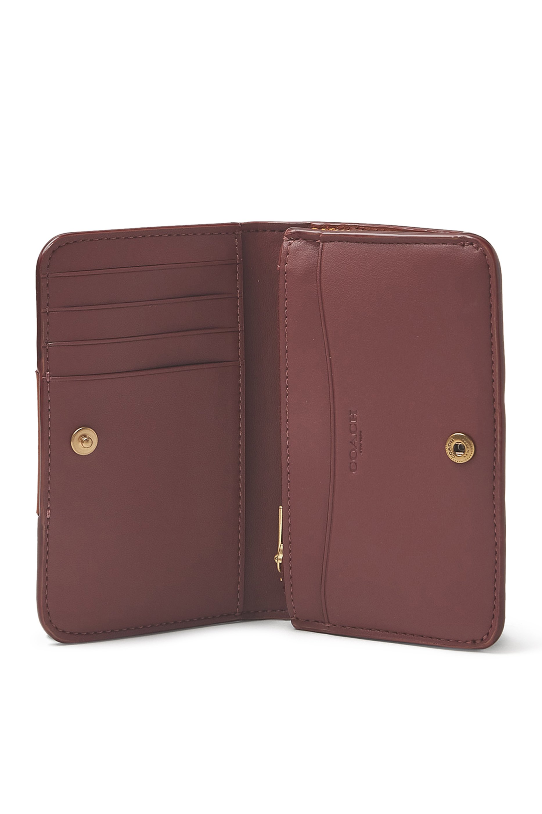 حافظة بطاقات ايسنشال بتصميم رفيع قماش قنب بشعار الماركة