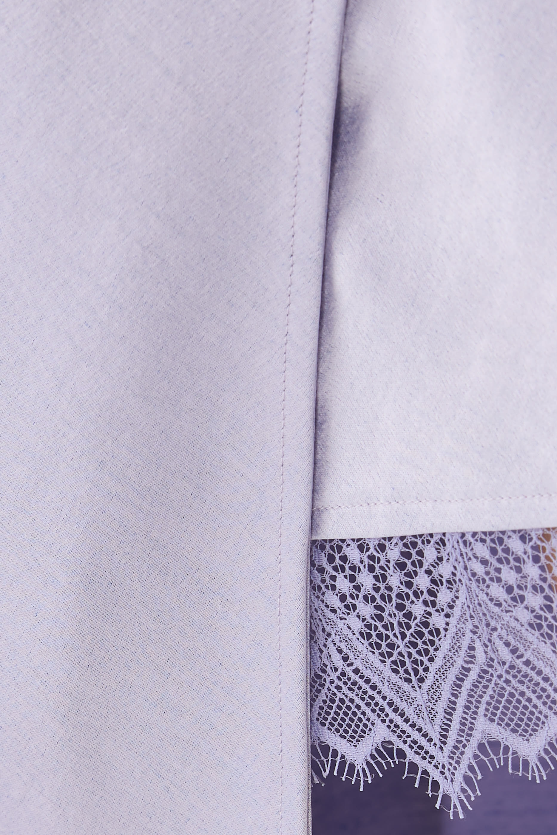 فستان طويل ستان بحواف غير متماثلة دانتيل