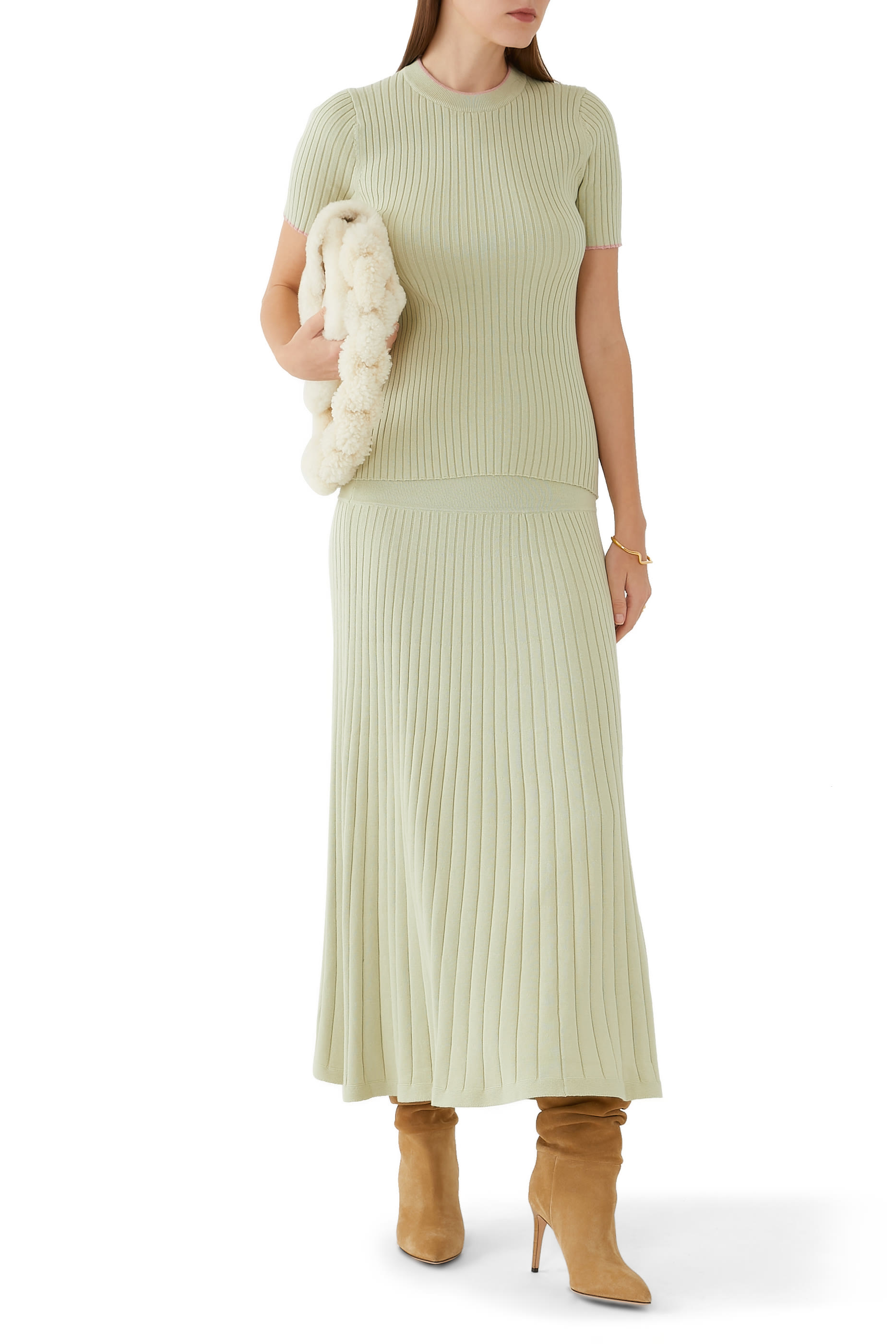 تنورة امبر منسوجة