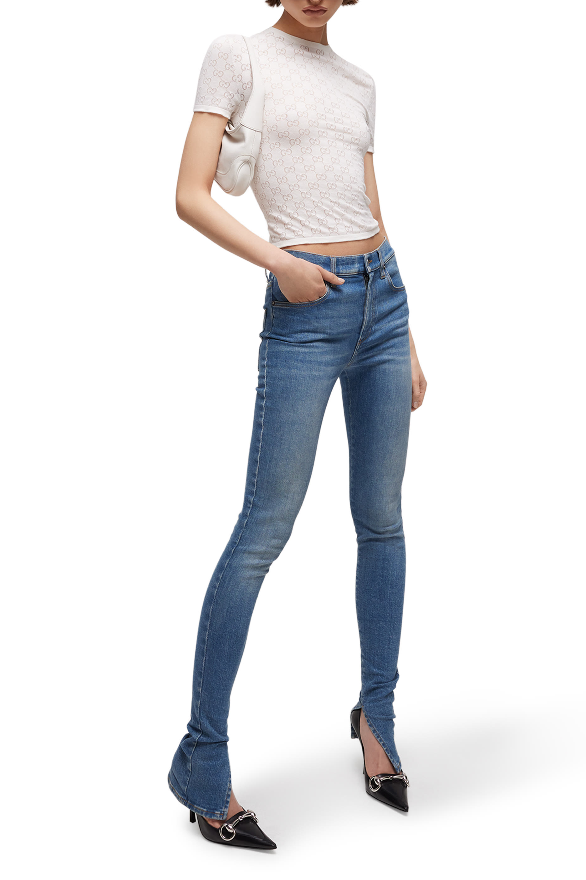 تيشيرت بشعار الماركة