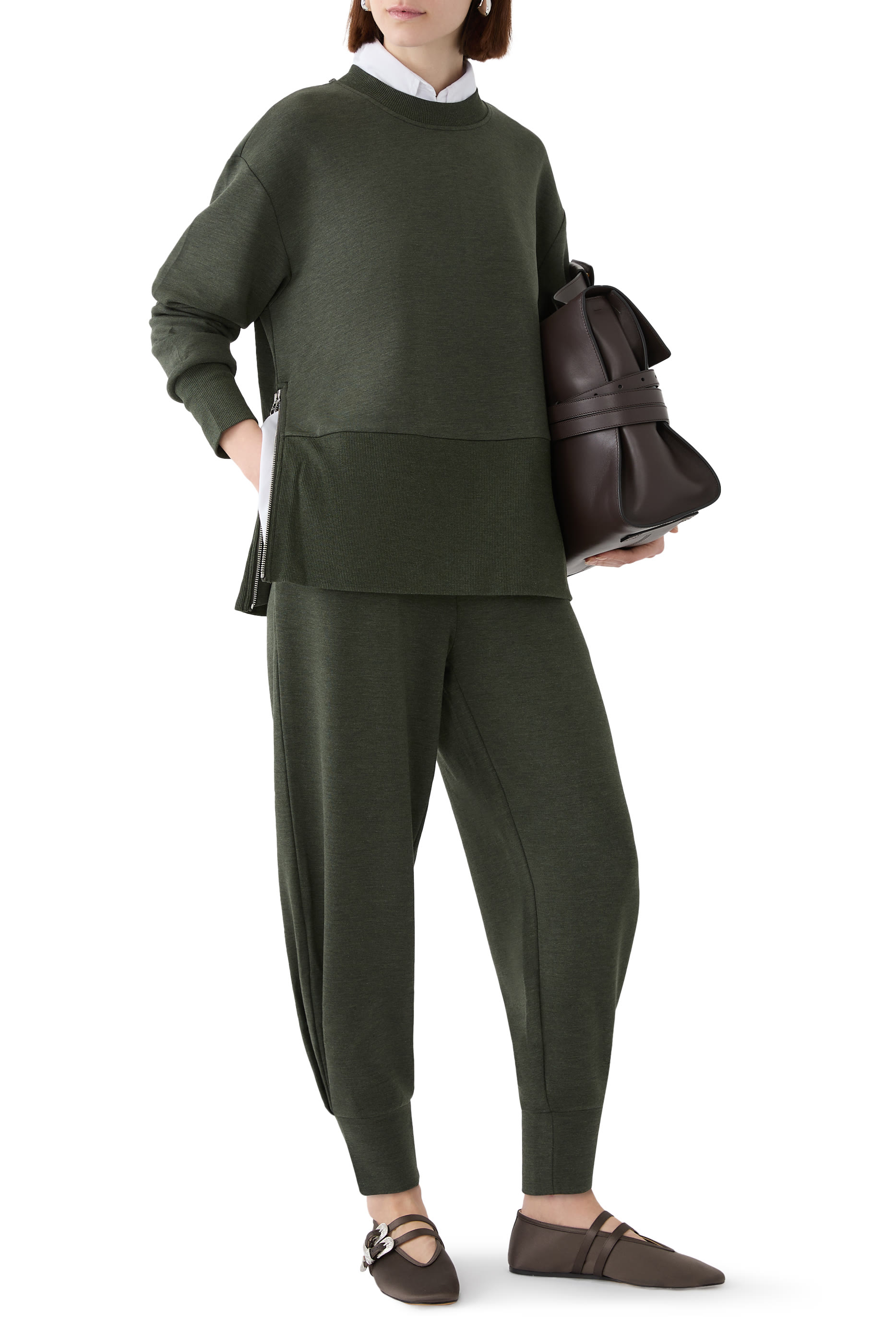 بنطال بقصة مريحة