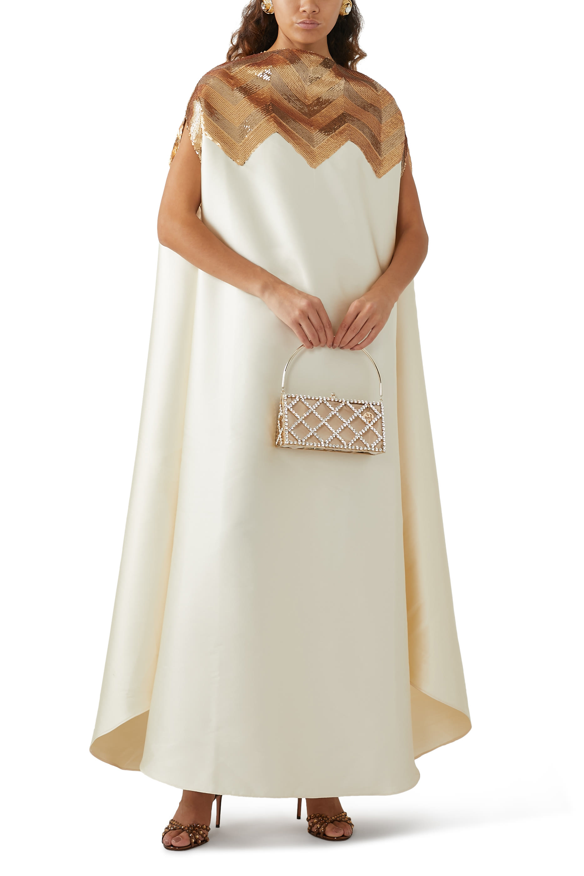 قفطان مطرز بنقشة خطوط شيفرون بترتر