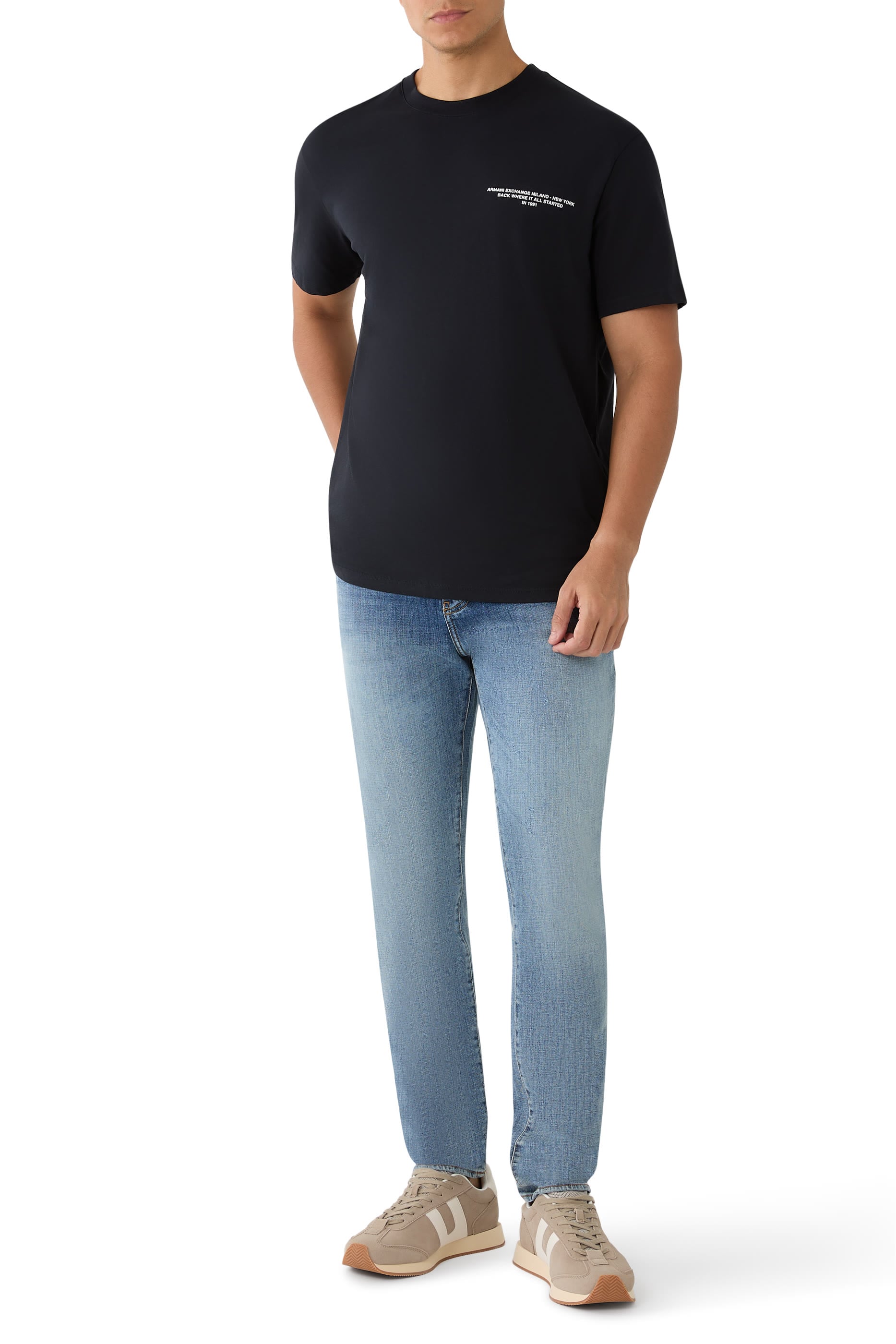 تيشيرت بشعار الماركة