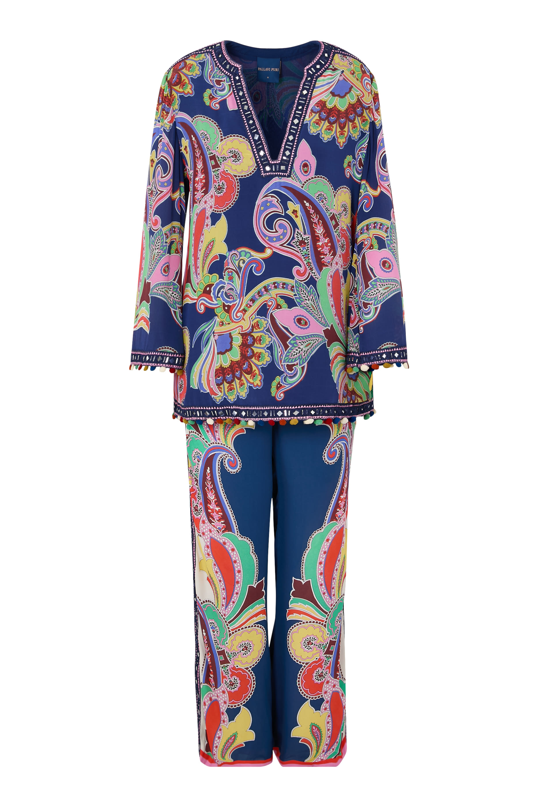 طقم جاميوار بنقشة وتفاصيل بتصميم حبل