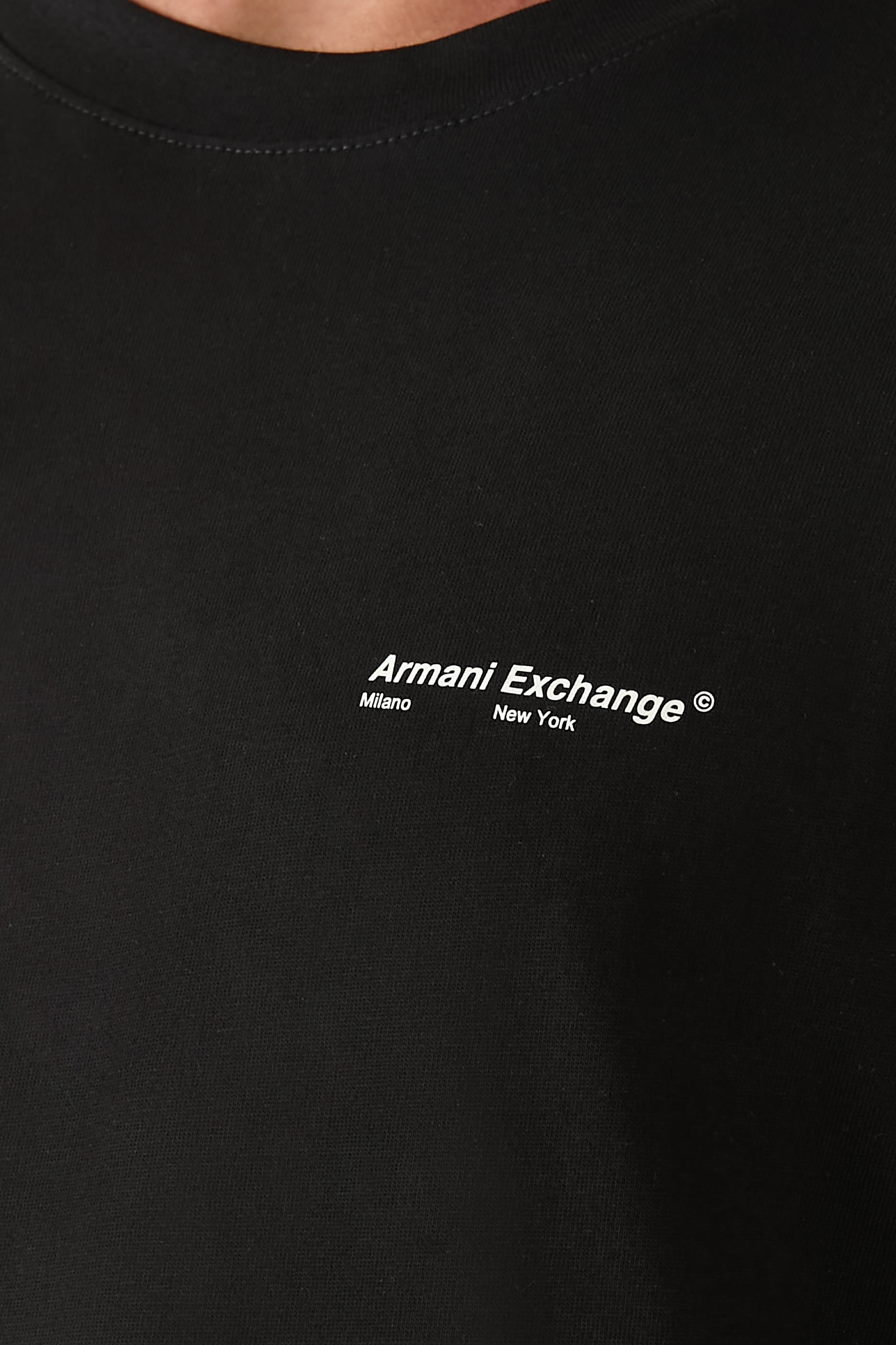 سويت شيرت بأكمام قصيرة بتصميم طبقتين