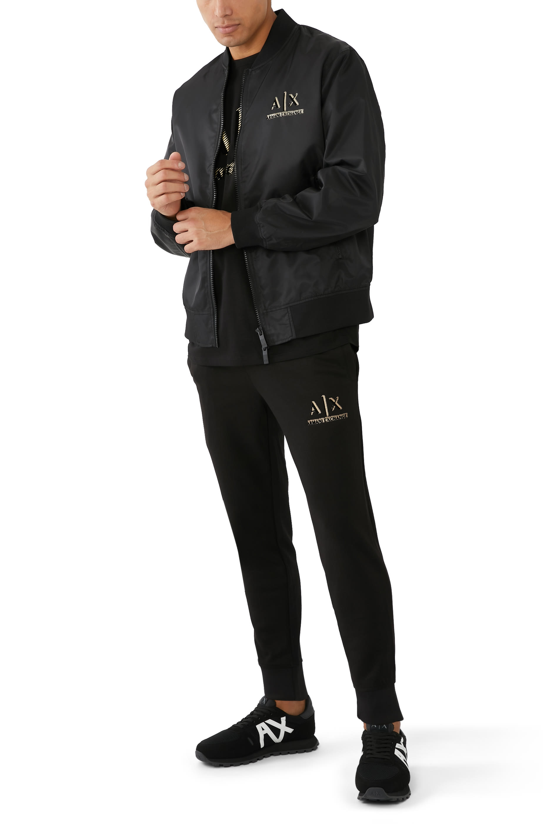 بنطال رياضي بشعار الماركة قطن