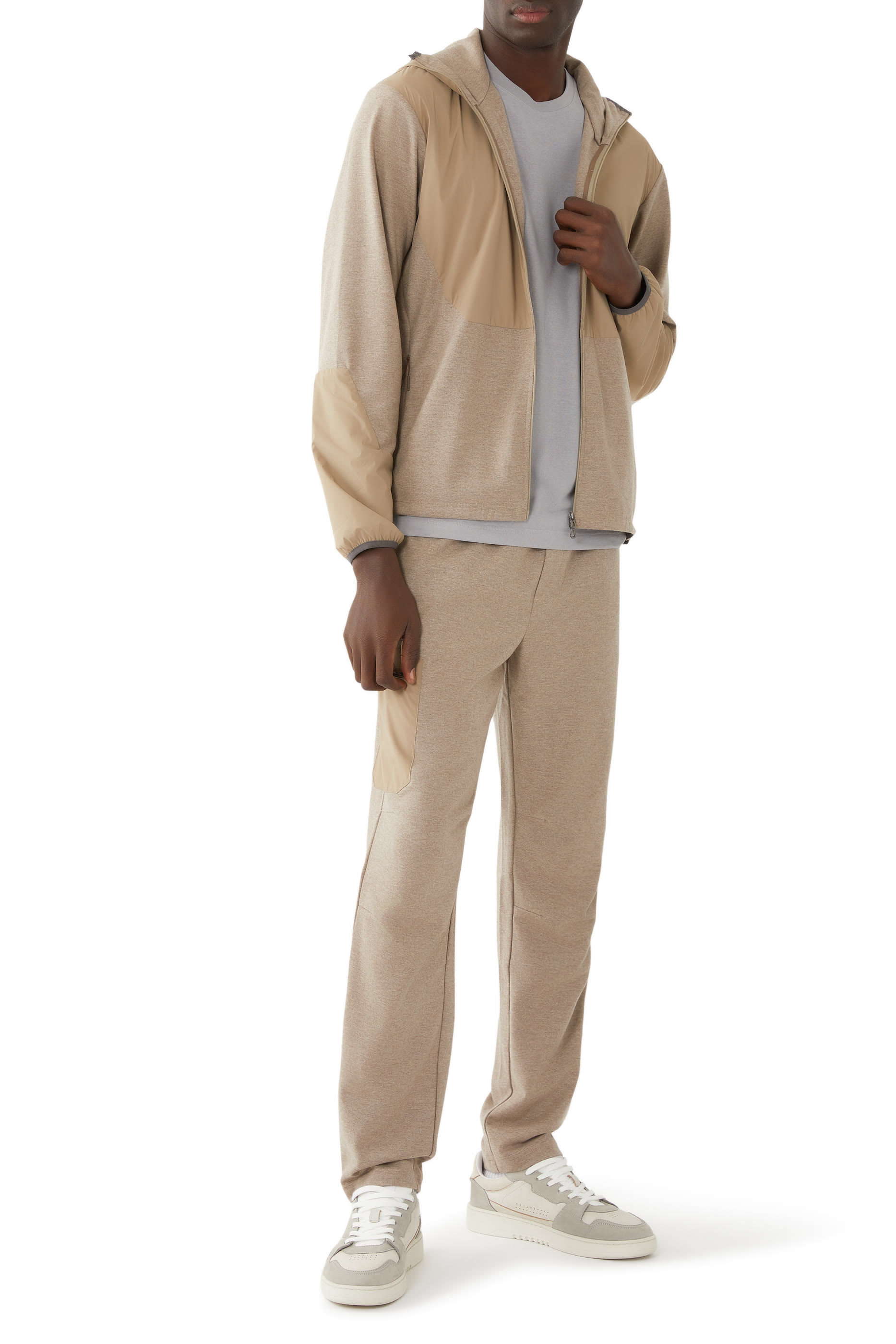 هودي بتصميم سويت شيرت بسحاب