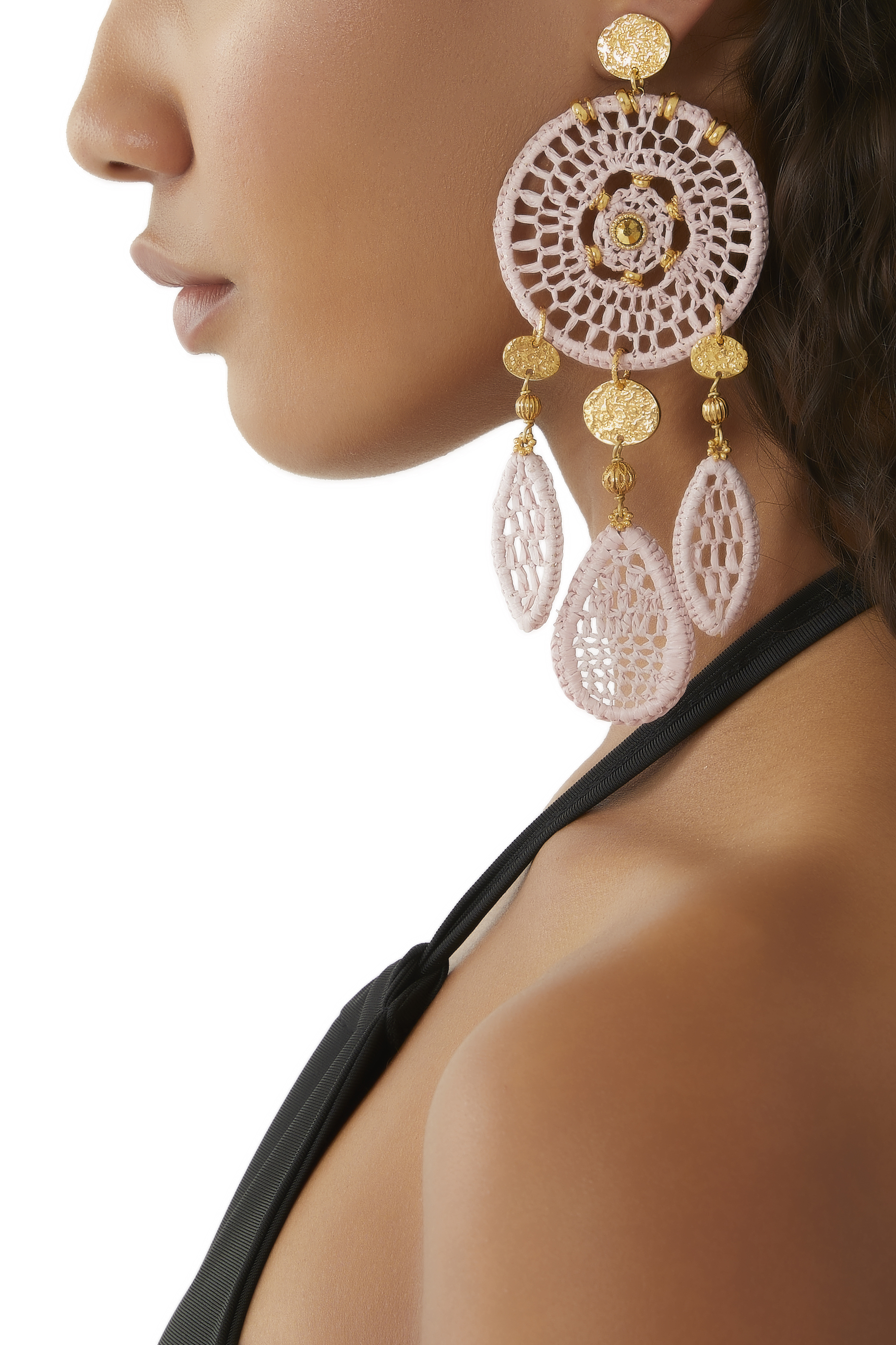 أقراط فنفاريا بمشبك وخوص نحاس مطلي بذهب عيار 24