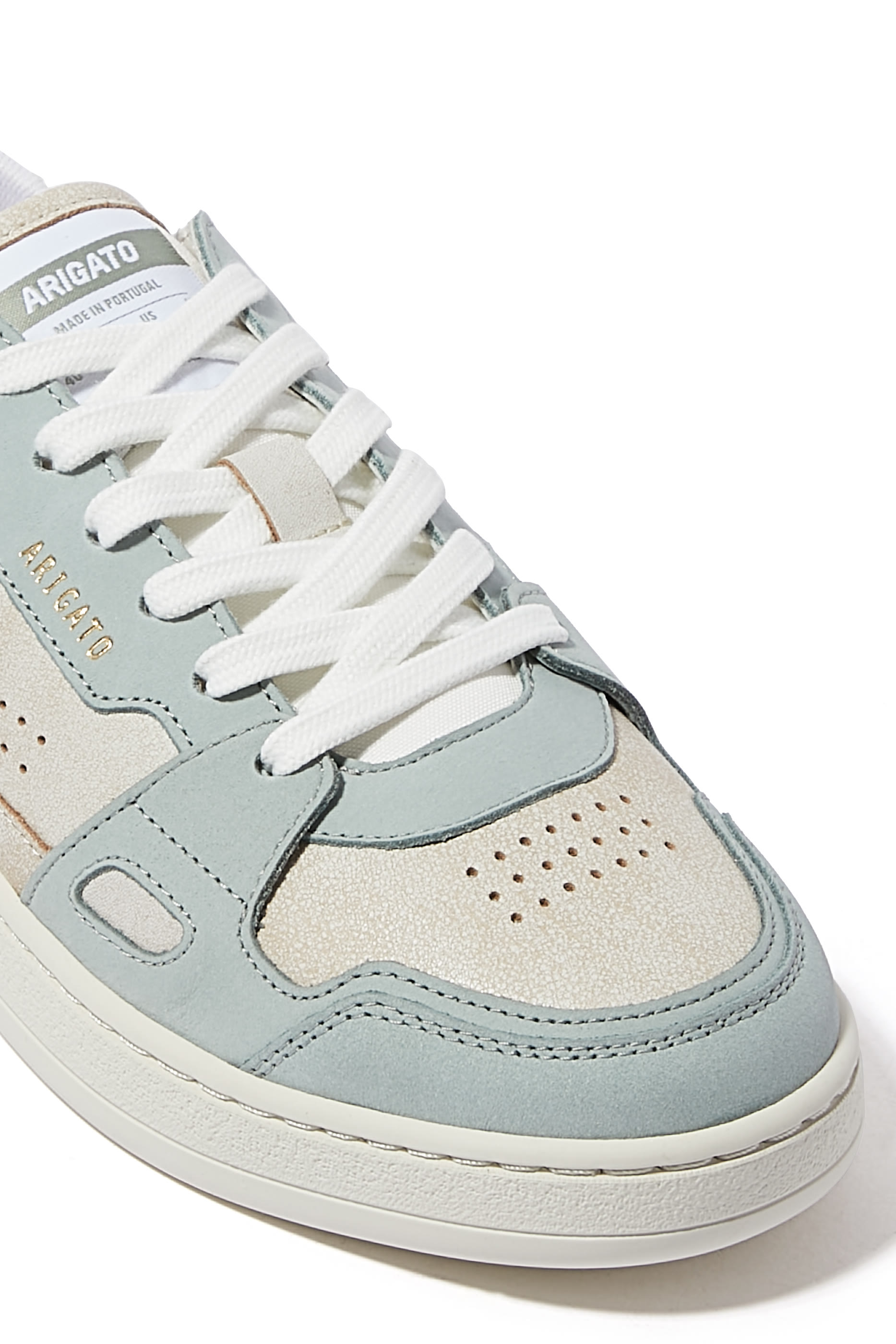 سنيكرز دايس لو جلد