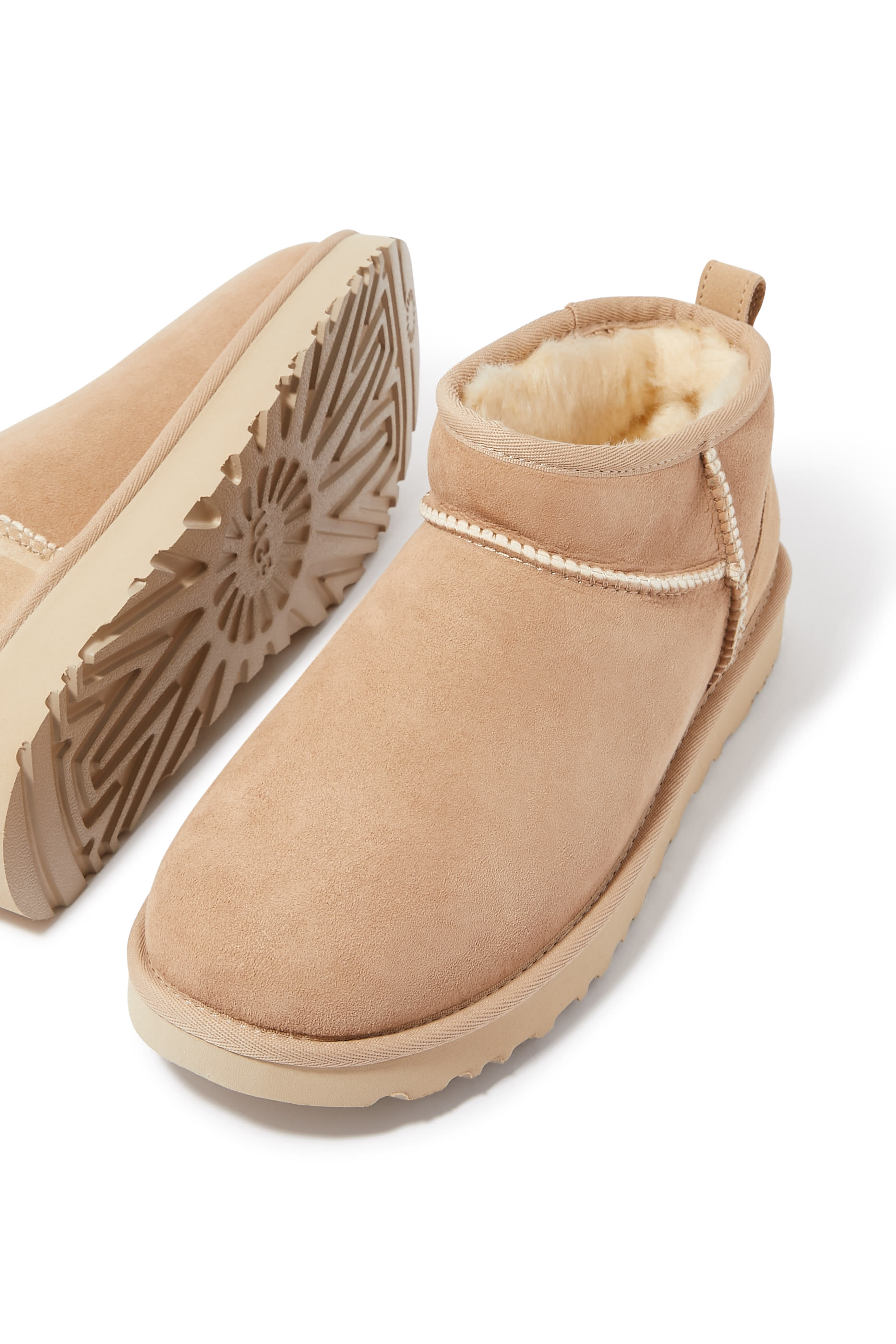 بوت قصير كلاسيك ألترا