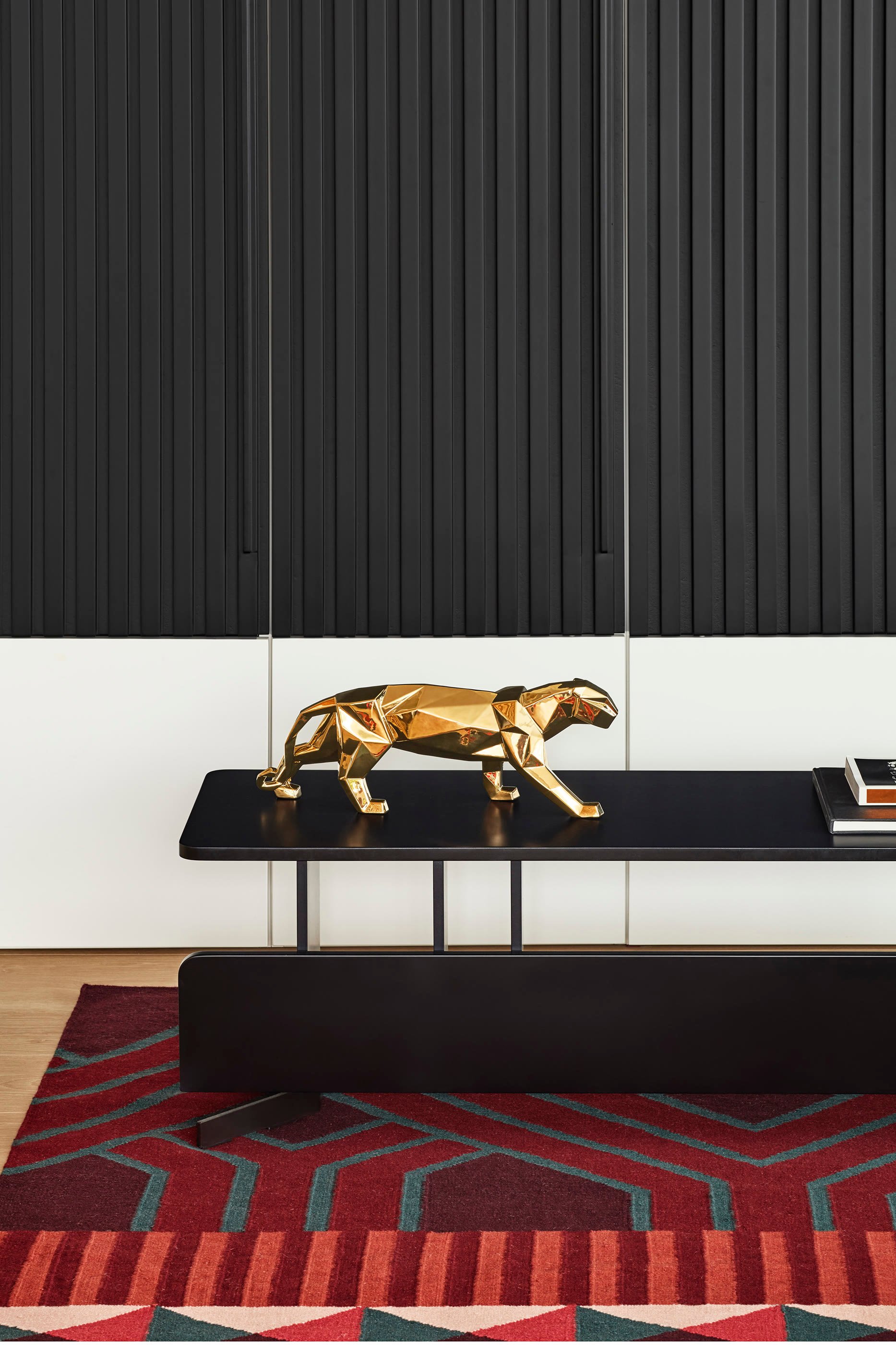 قطعة ديكور تمثال نمر