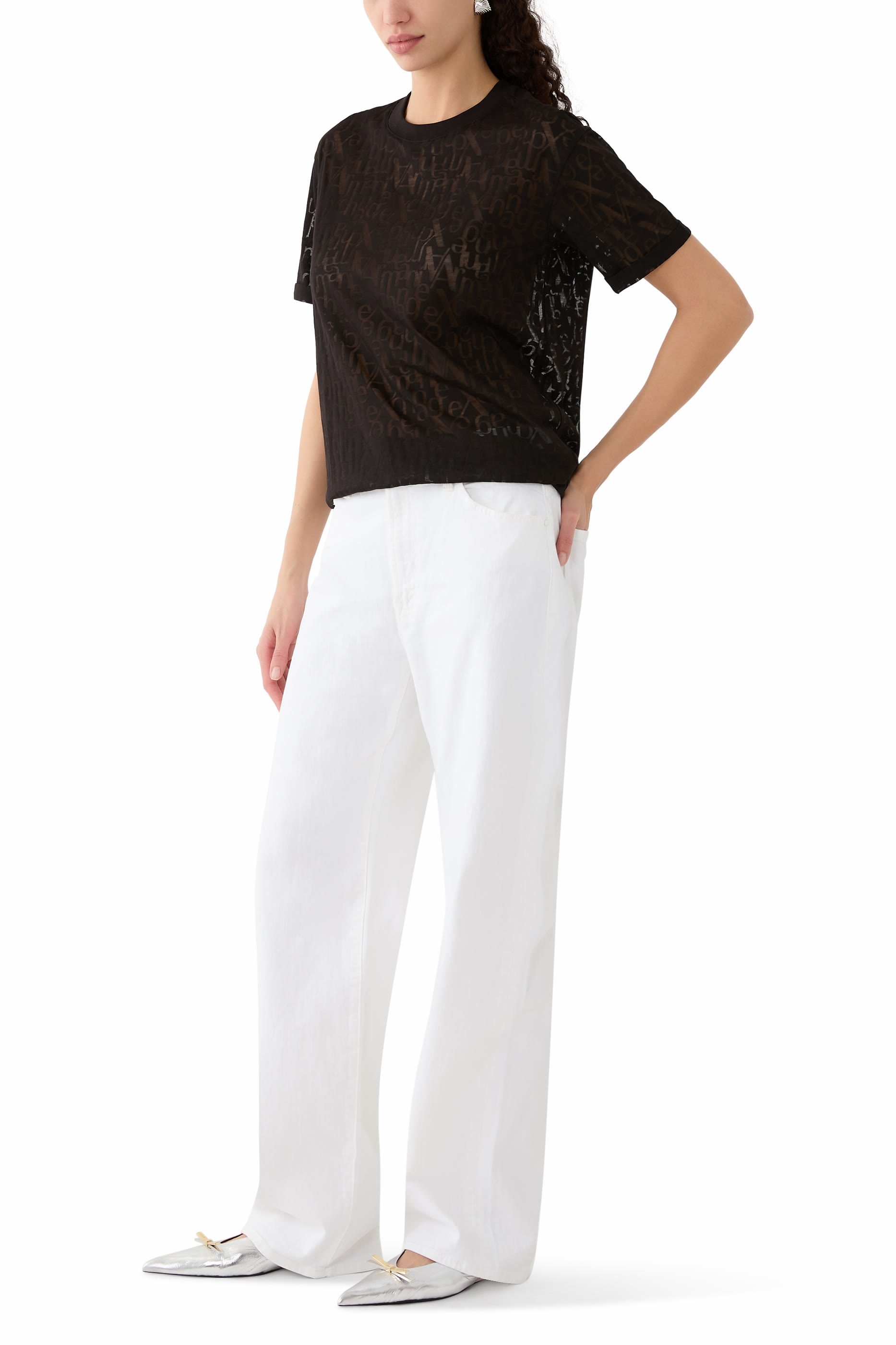 تيشيرت بشعار الماركة