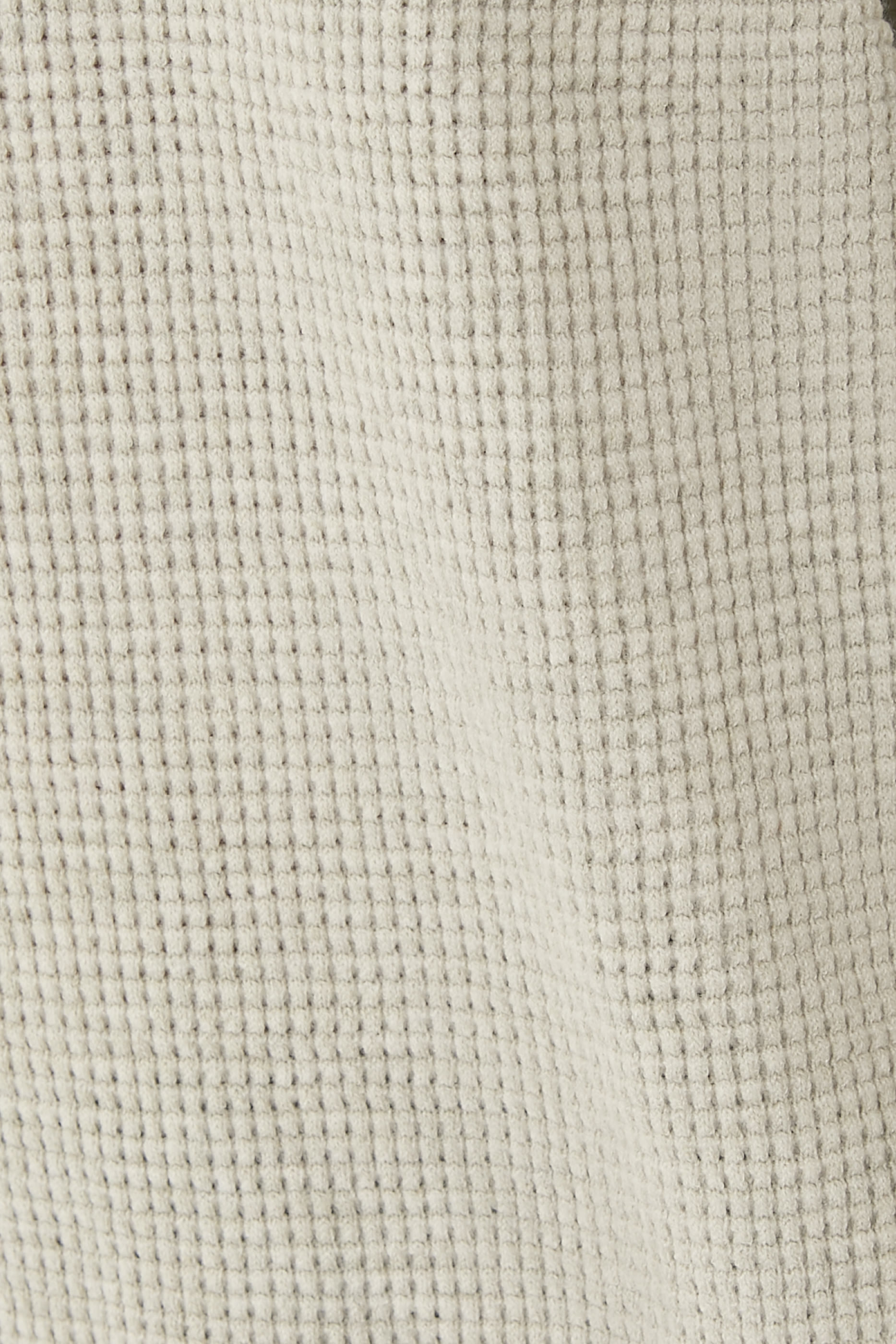 كنزة بياقة ضيقة نسيج متشابك