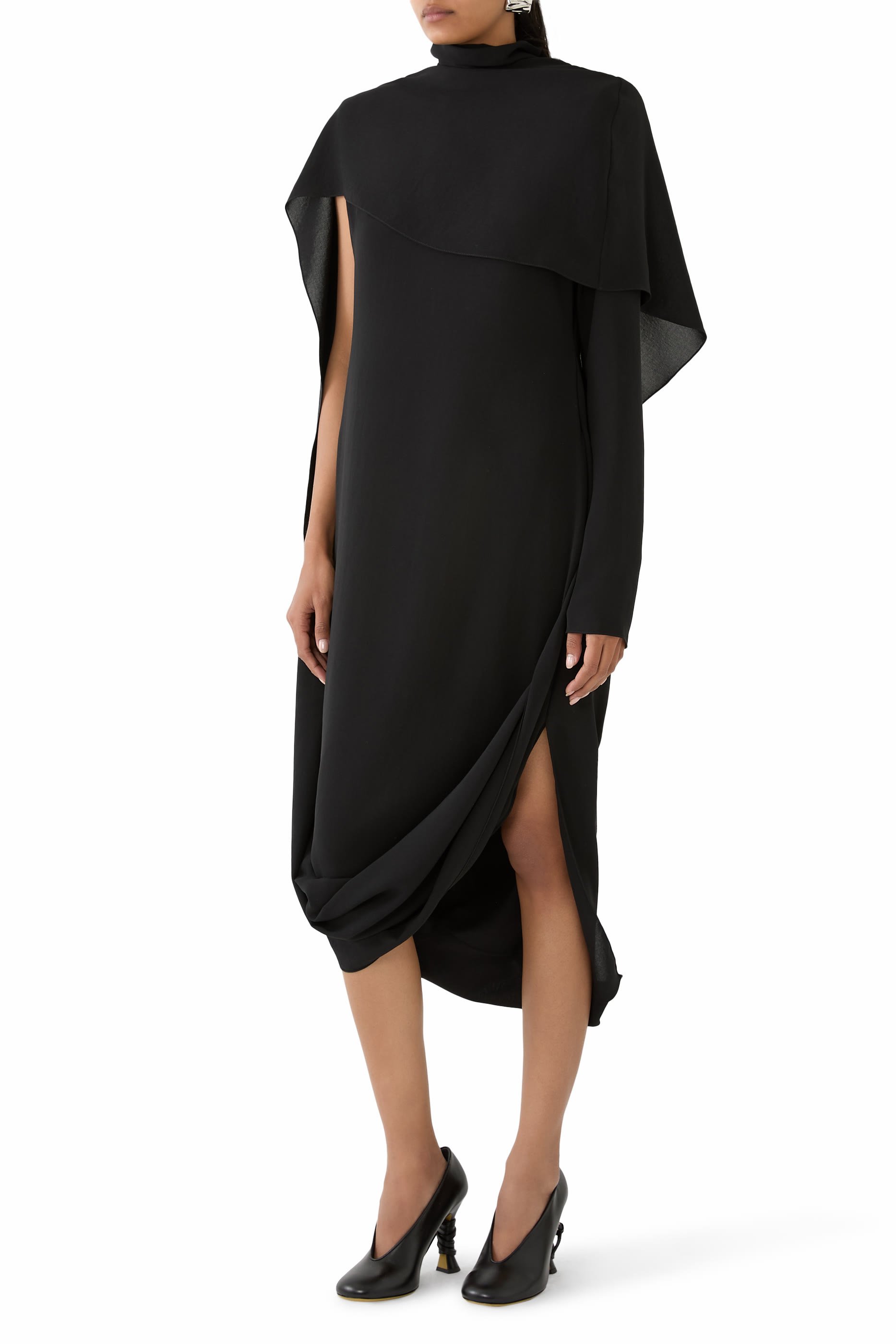 فستان كاسكيد