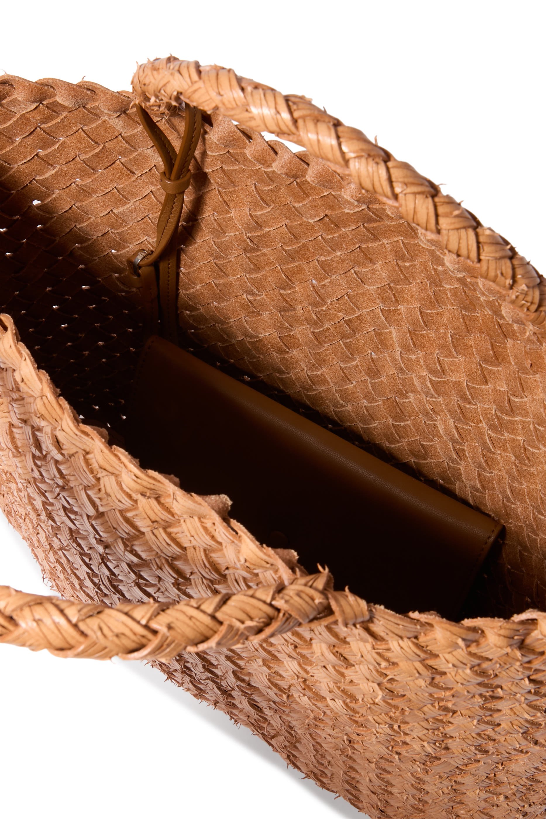 حقيبة أمبر بيد علوية