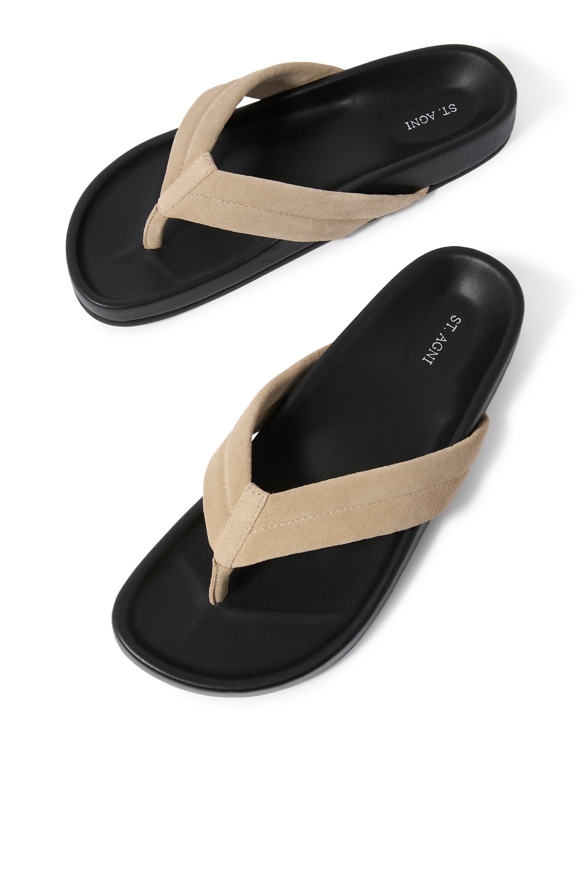 حذاء خفيف 40 بتصميم ثونج وتفاصيل محاكة شمواه