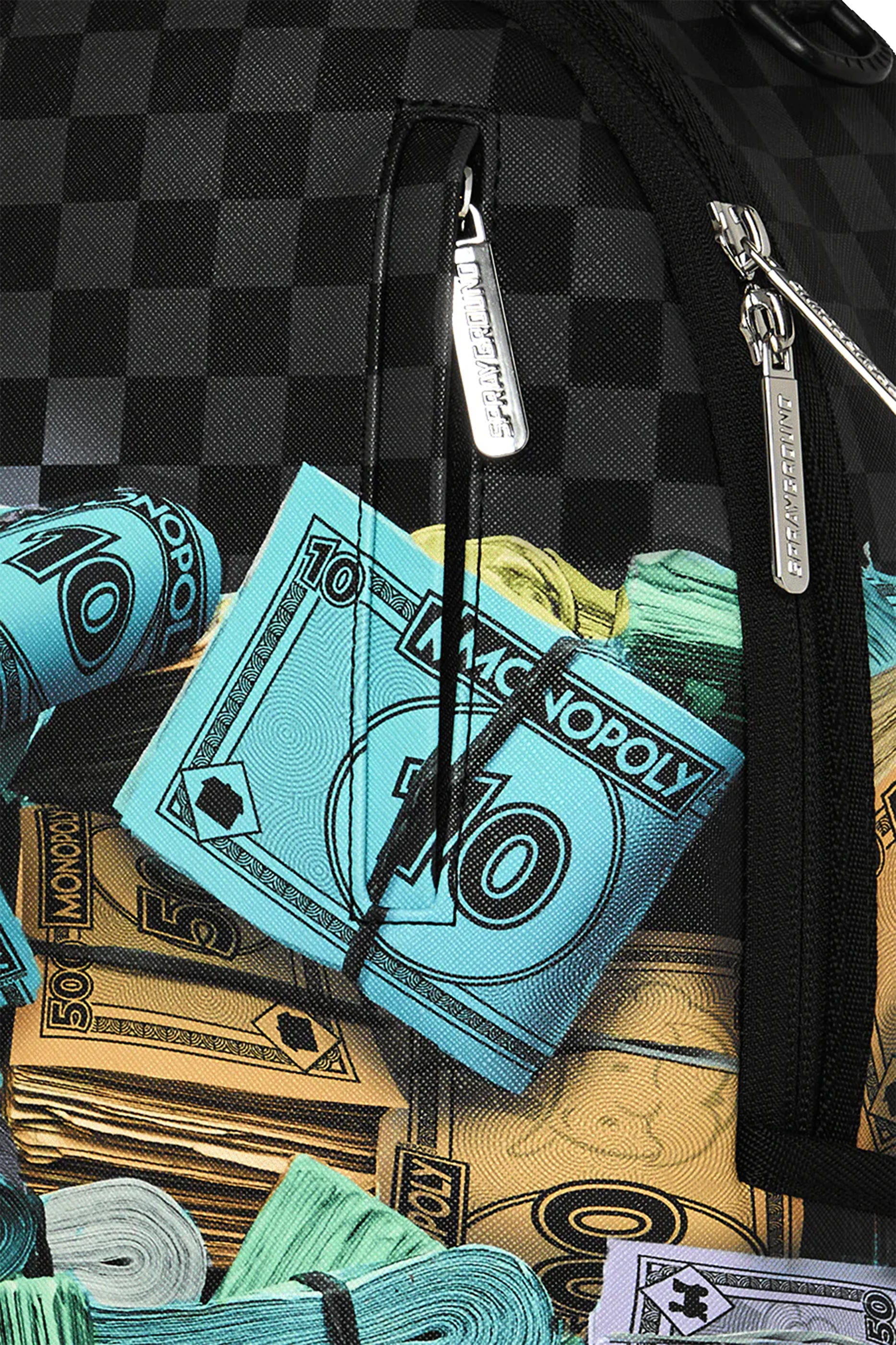 حقيبة ظهر بتصميم لعبة مونوبولي للأطفال