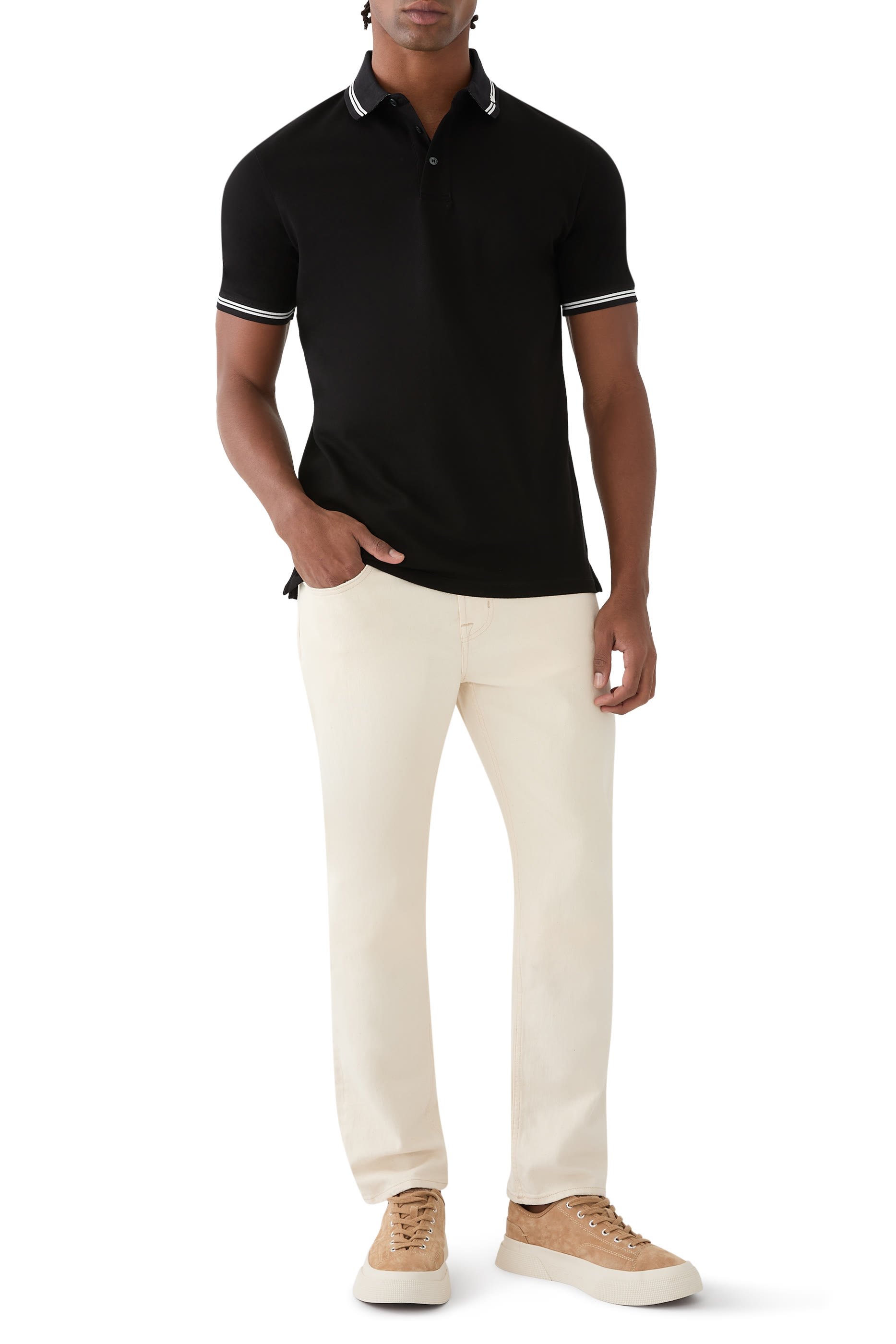 قميص بولو بأكمام قصيرة