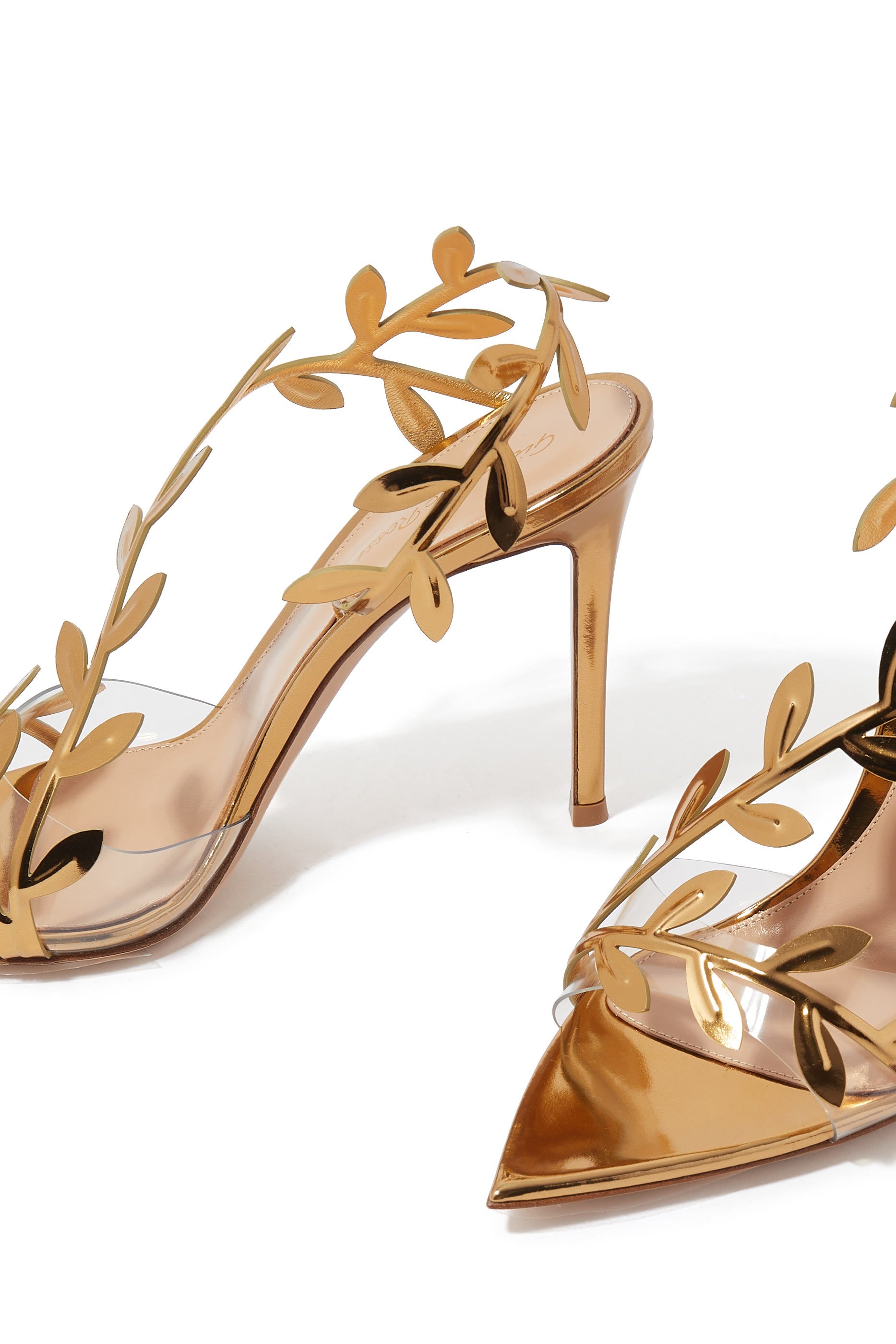 صندل فلافيا 150 جلد لامع بتصميم غير متماثل