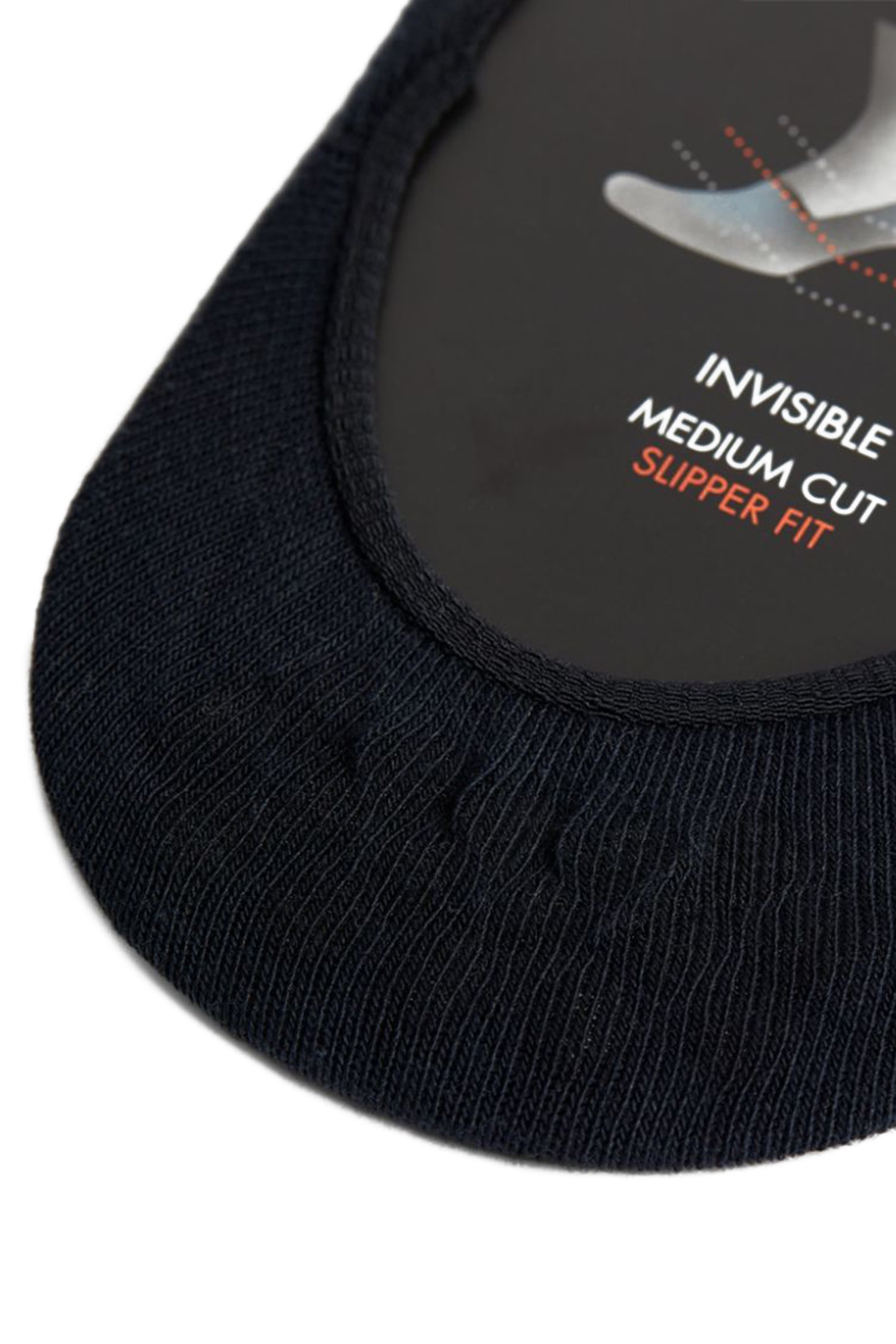 جوارب مخفية بقصة متوسطة