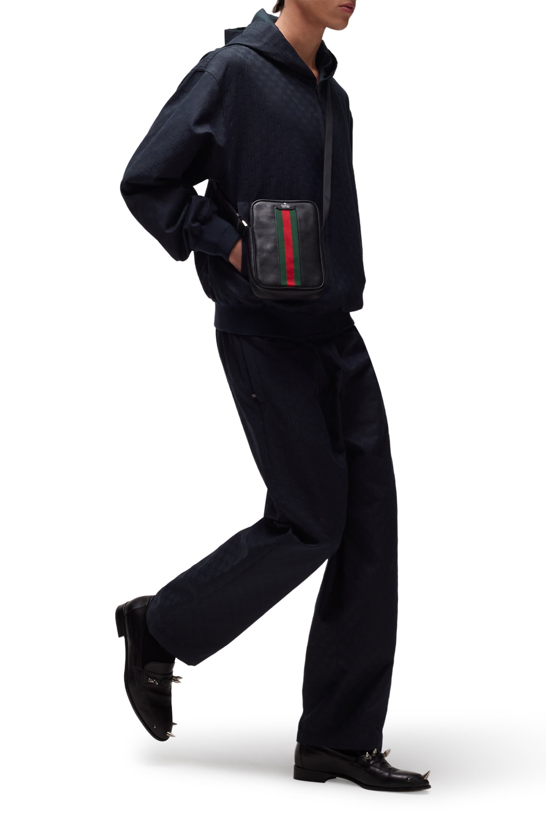 جاكيت قطن مزين بشعار حرفي الماركة قنب بسحاب