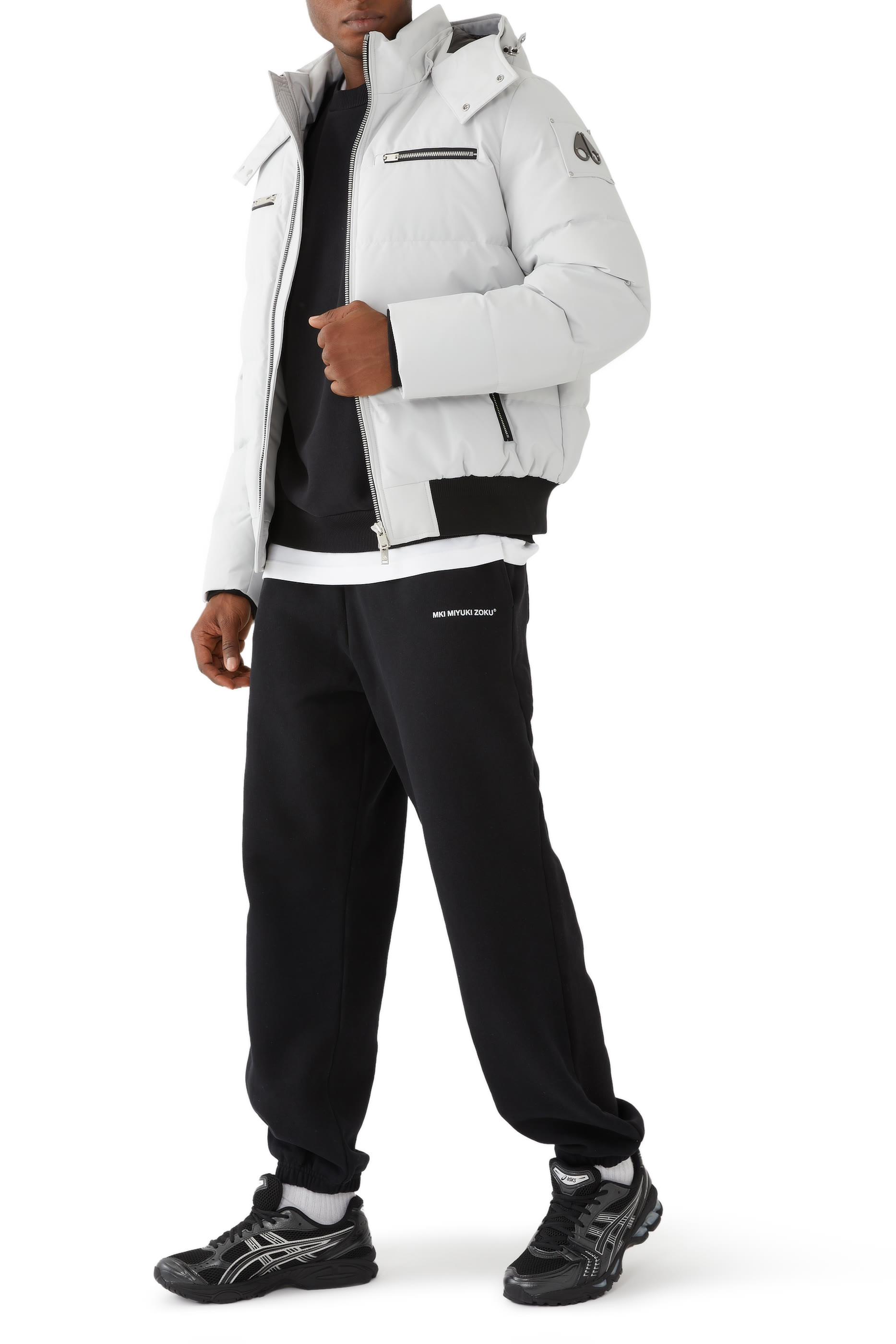 جاكيت بومبر كلاود بتصميم مبطن