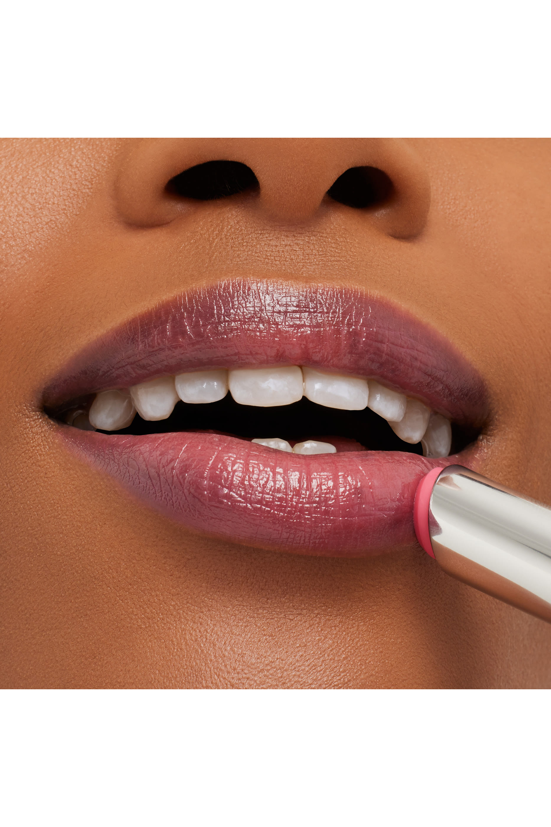 مرطب الشفاه جلو بلاي