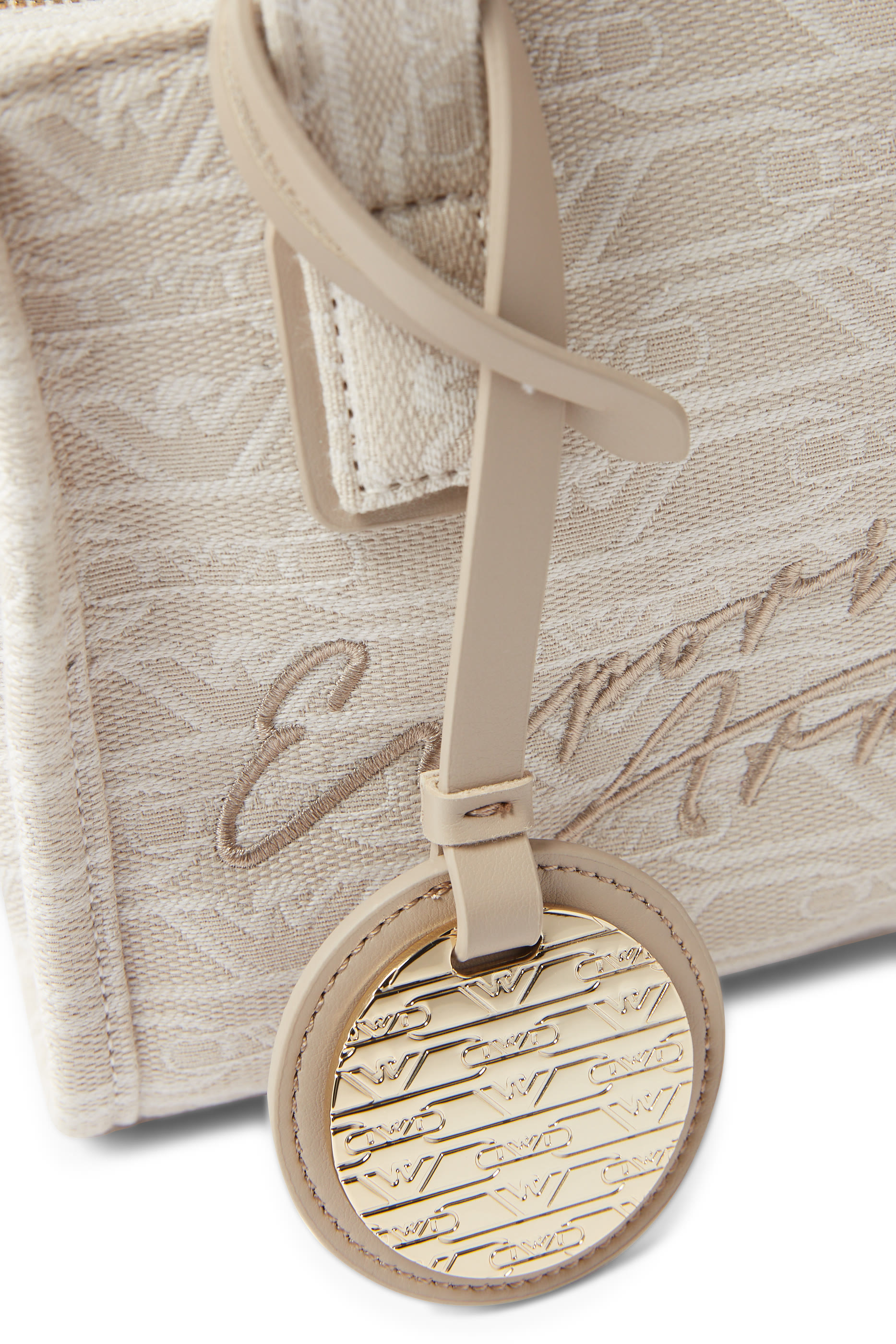 حقيبة يد صغيرة بنقشة حروف شعار الماركة بالكامل