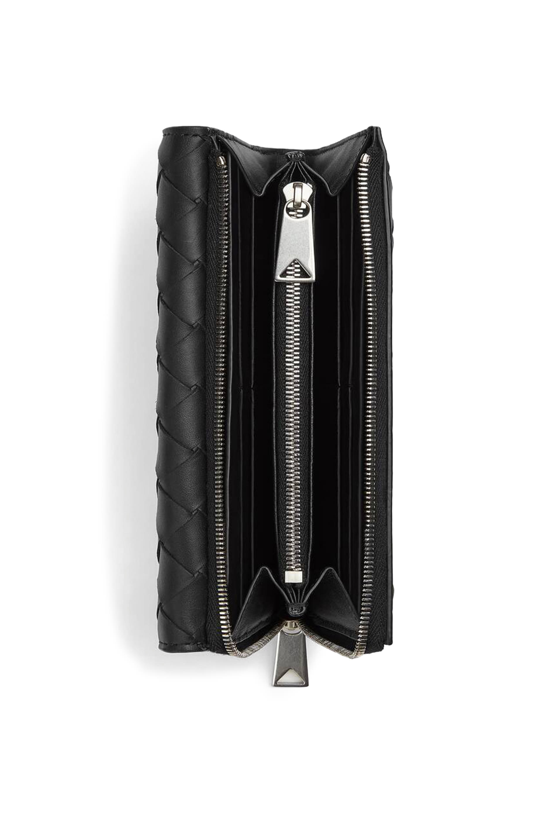 محفظة نقود طويلة