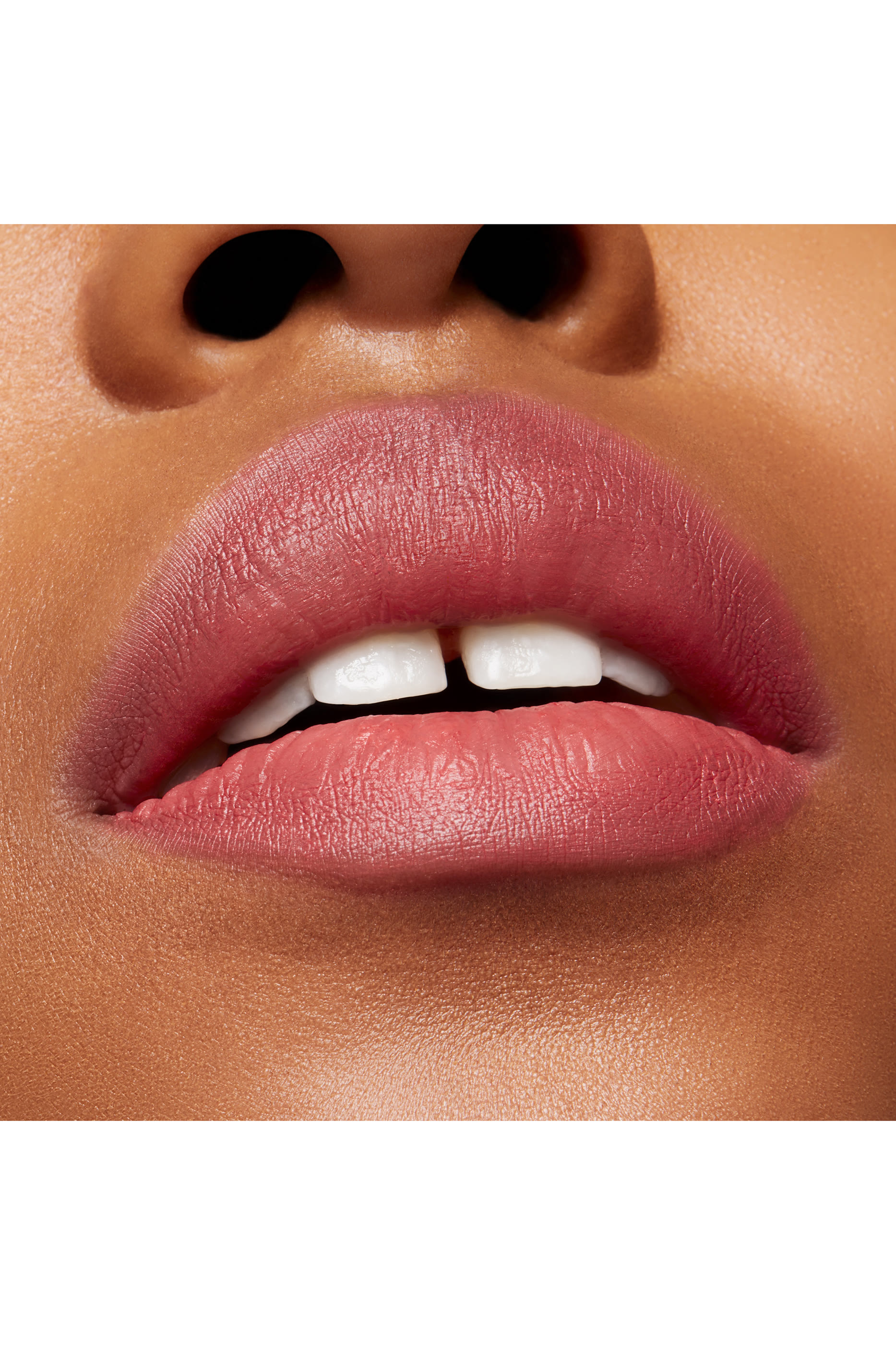 أحمر شفاه باودر كيس فيلفيت بلور سليم ستيك