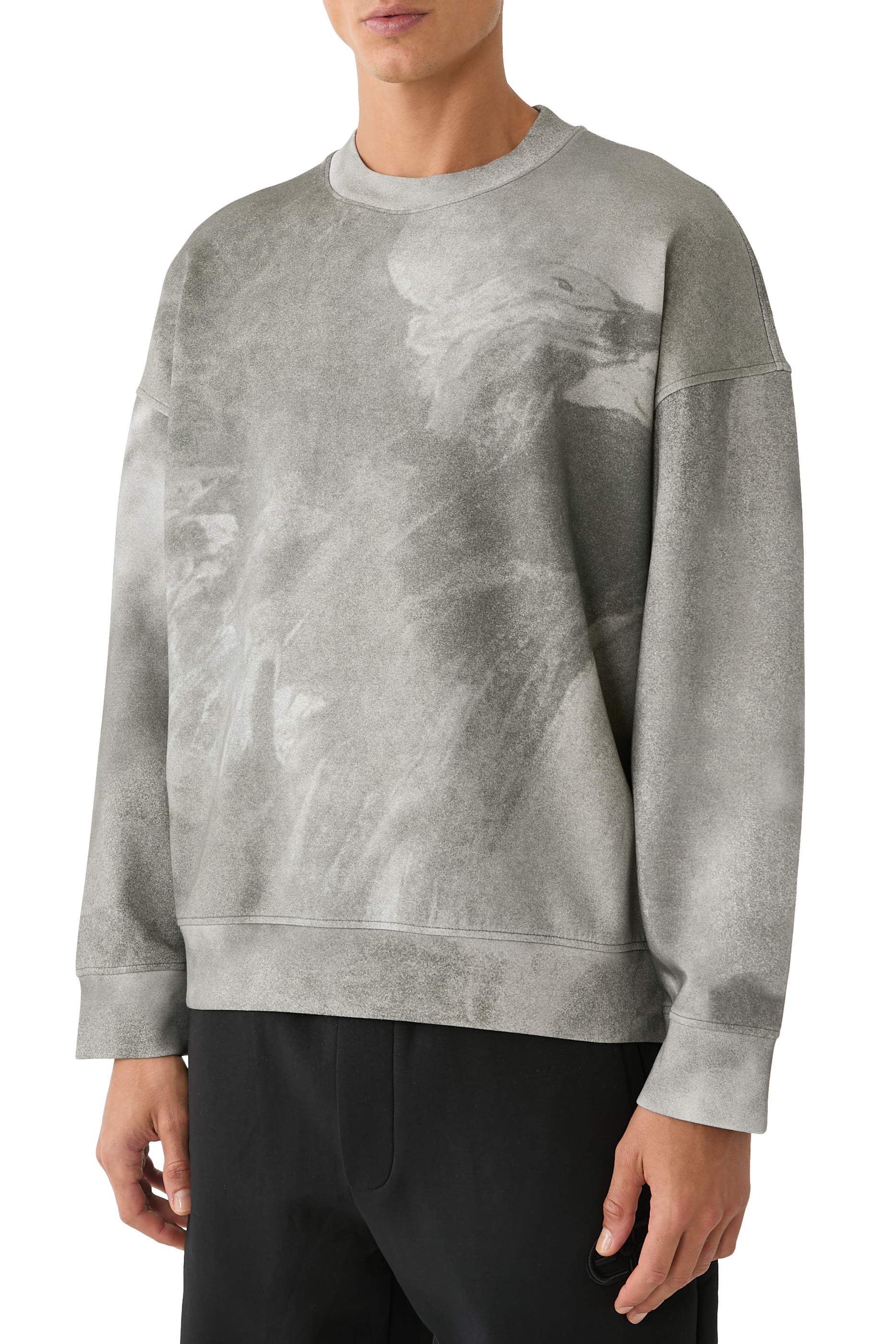 سويت شيرت بنقشة شعار الماركة الرقمية